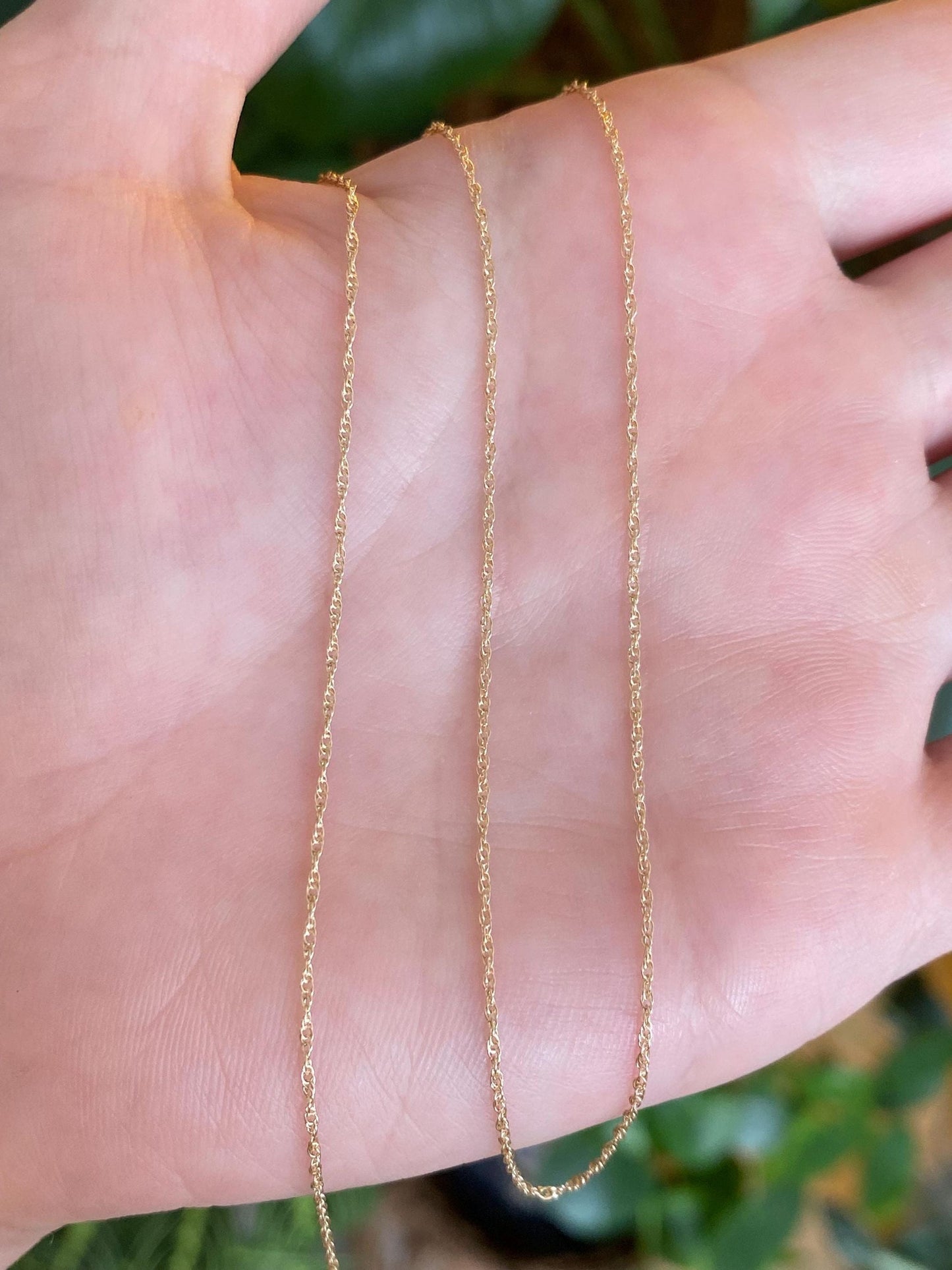 Vintage Solid 14k Yellow Gold Dainty Chain Necklace - 17.75 inches