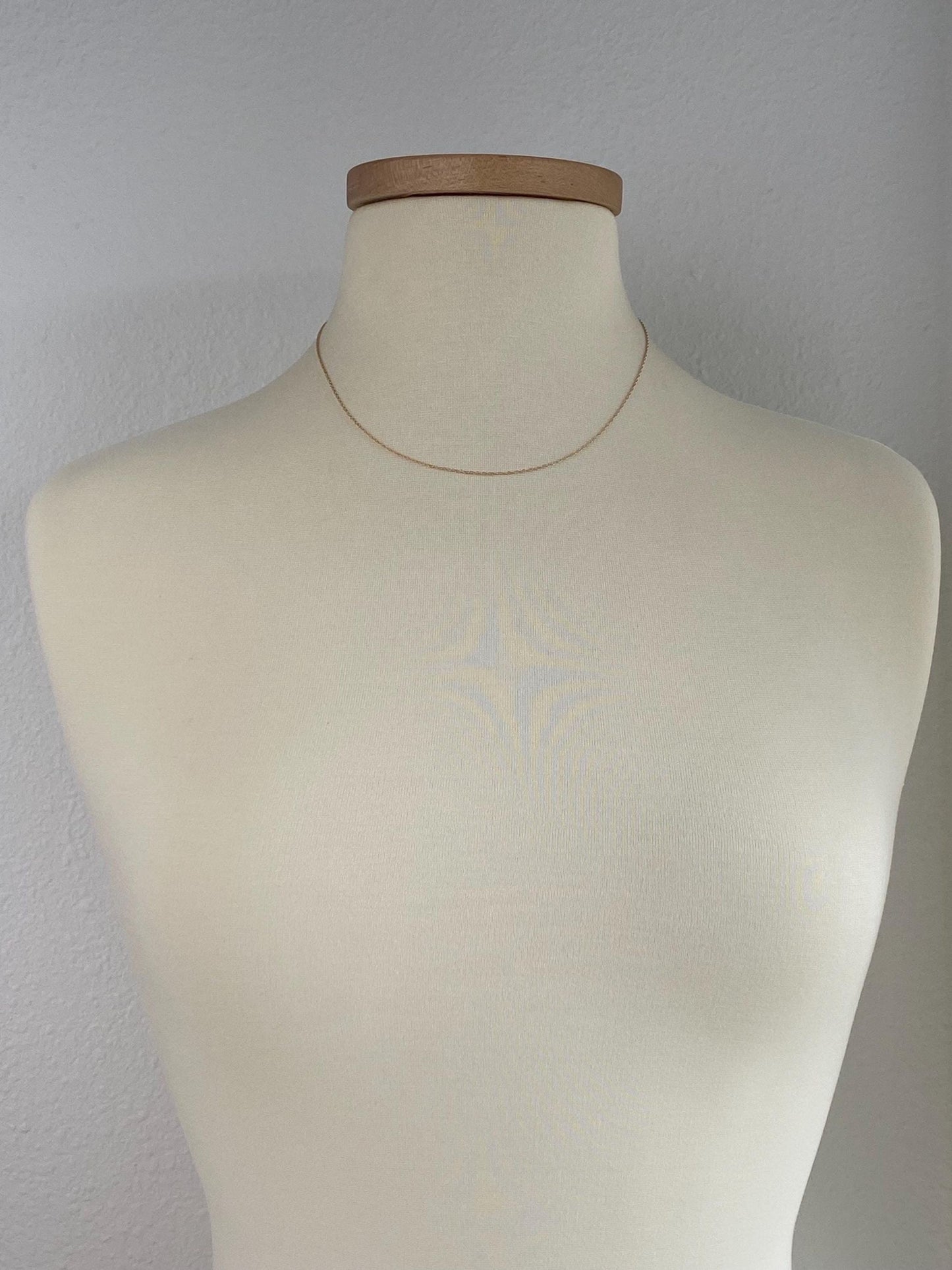 Vintage Solid 14k Yellow Gold Dainty Chain Necklace - 17.75 inches