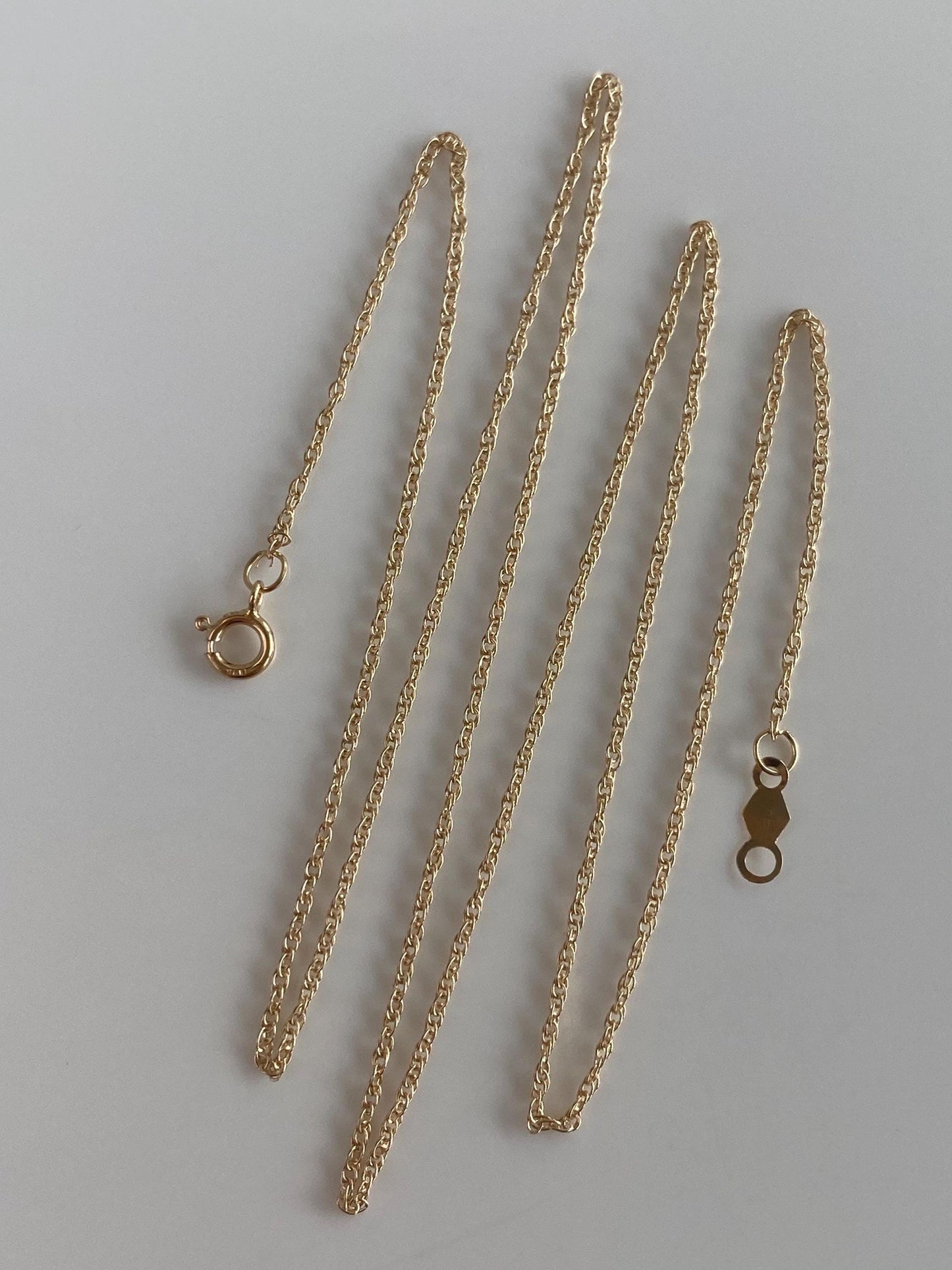 Vintage Solid 14k Yellow Gold Dainty Chain Necklace - 17.75 inches