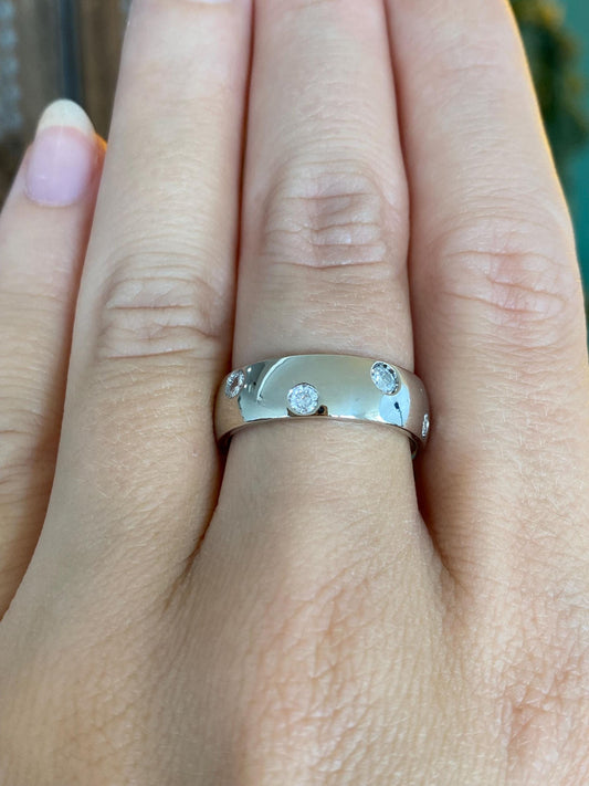 Vintage Solid 14k White Gold Diamond Dotted Ring Band w/ Paperwork - Size 6