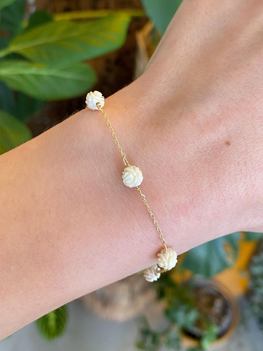 Vintage Solid 14k Yellow Gold Carved Stone Dainty Chain Bracelet - 7.25 inches