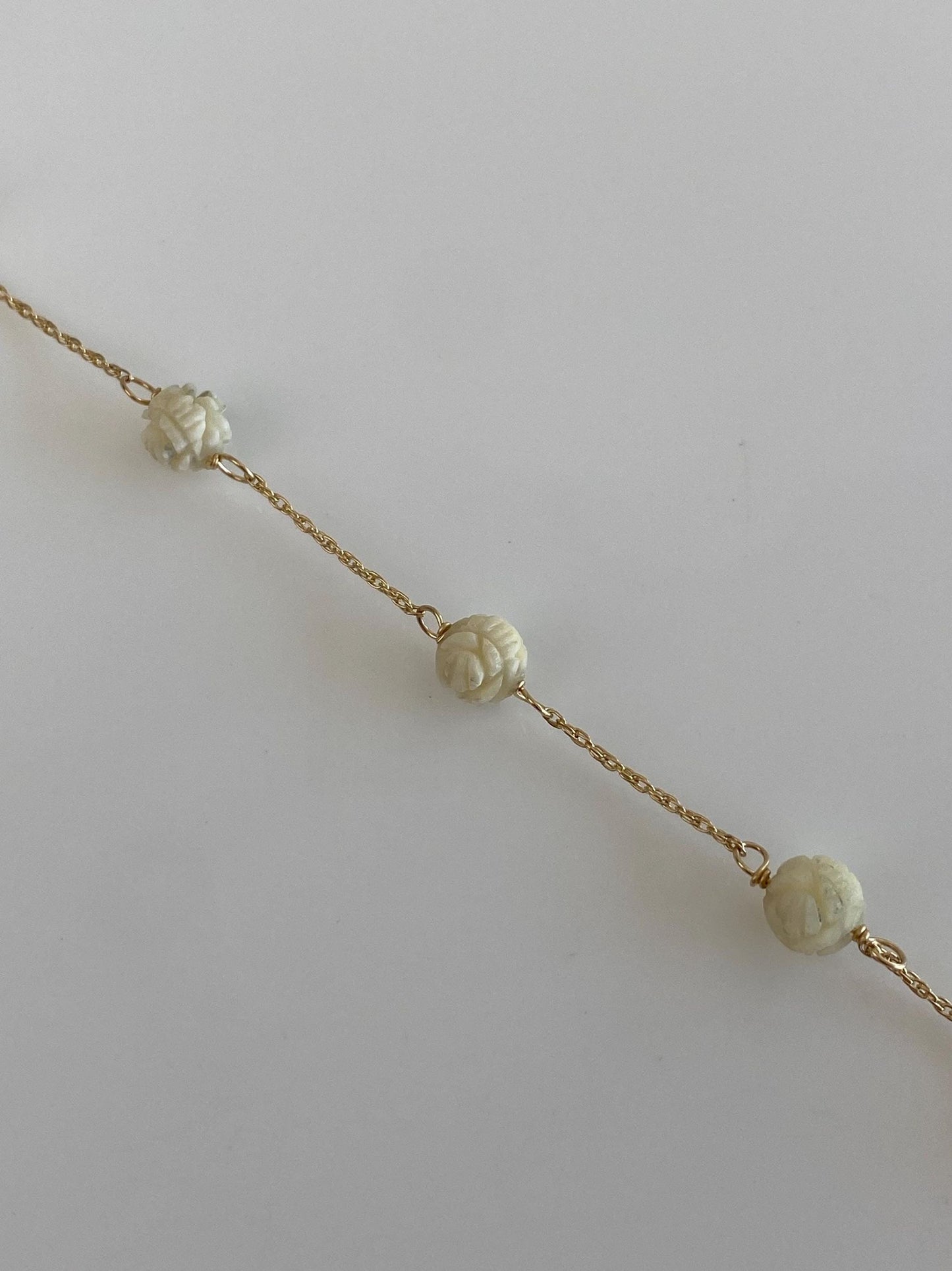 Vintage Solid 14k Yellow Gold Carved Stone Dainty Chain Bracelet - 7.25 inches