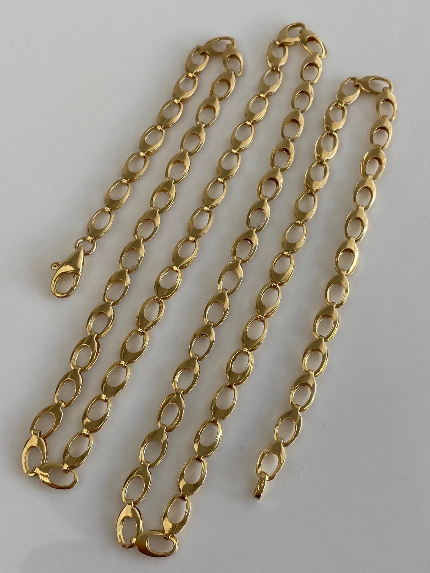Vintage Solid 18k Yellow Gold Oval Link Chain Necklace - 23.5 inches