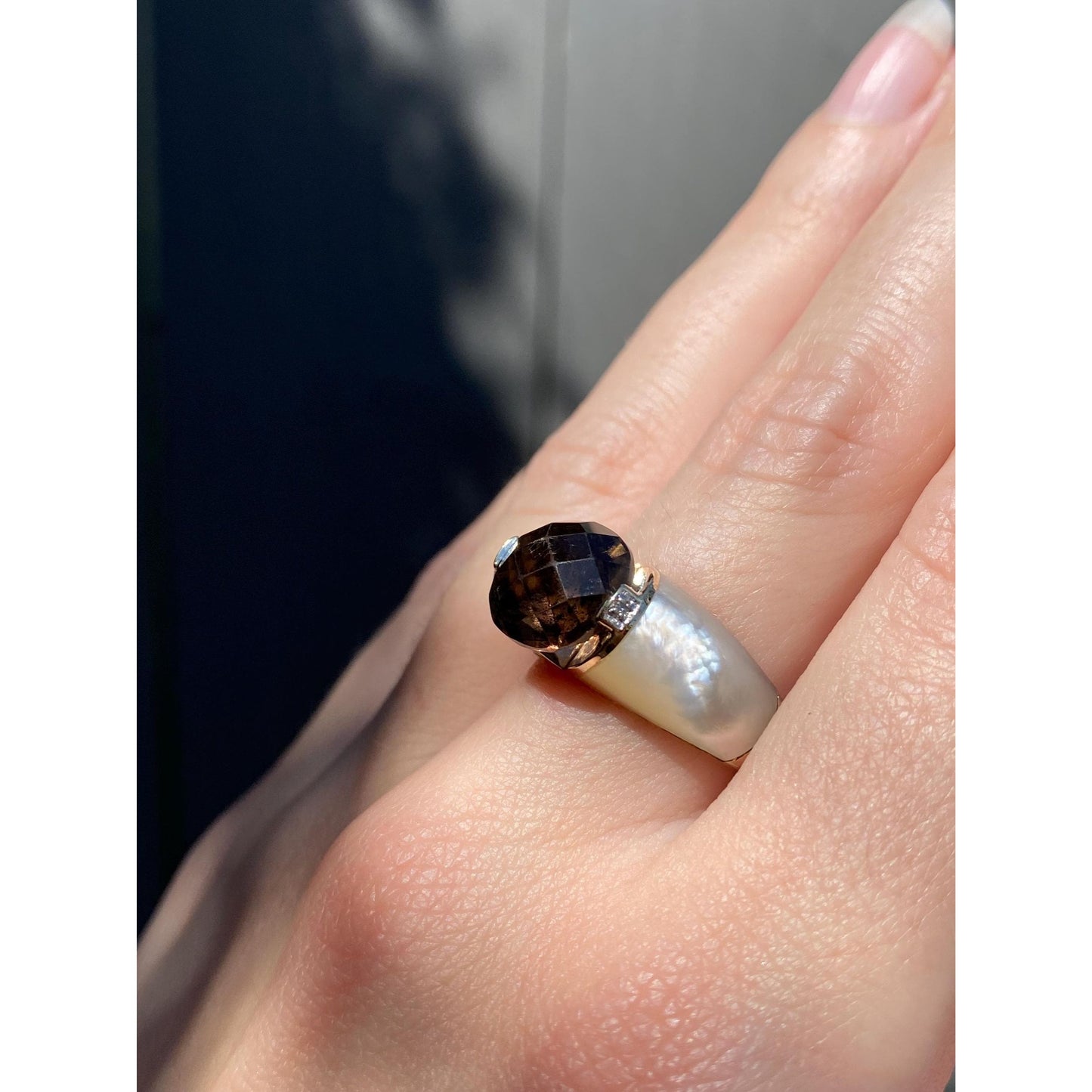 Vintage Solid 14k Yellow Gold Diamond Smokey Quartz Mother of Pearl Ring - Size 6.75