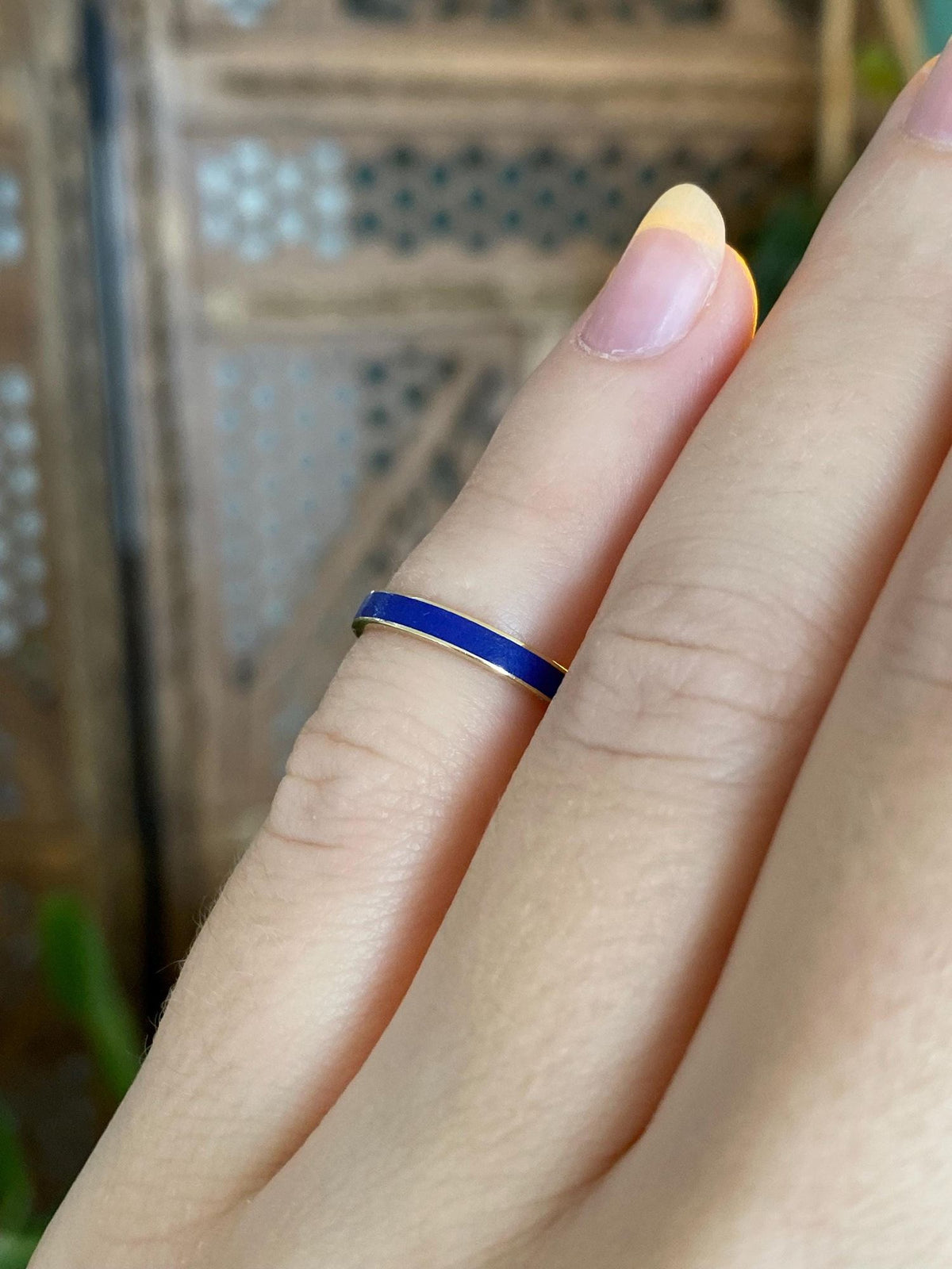 Vintage Solid 14k Yellow Gold Blue Enamel Inlay Ring Band - Size 2.75