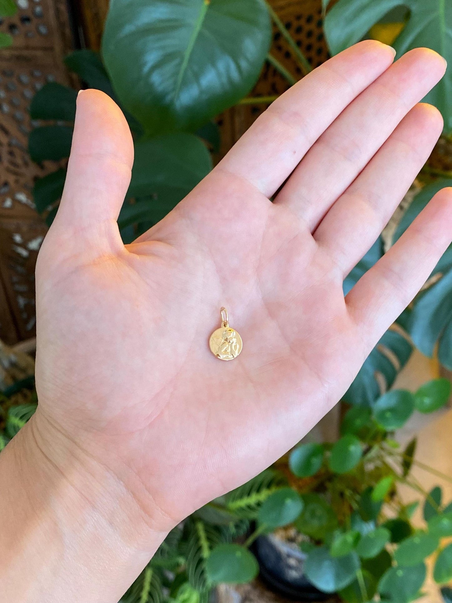 Vintage Solid 14k Yellow Gold Angel Cherub Charm