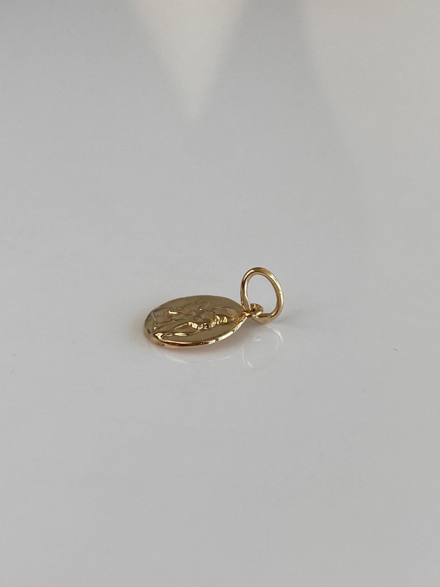 Vintage Solid 14k Yellow Gold Angel Cherub Charm