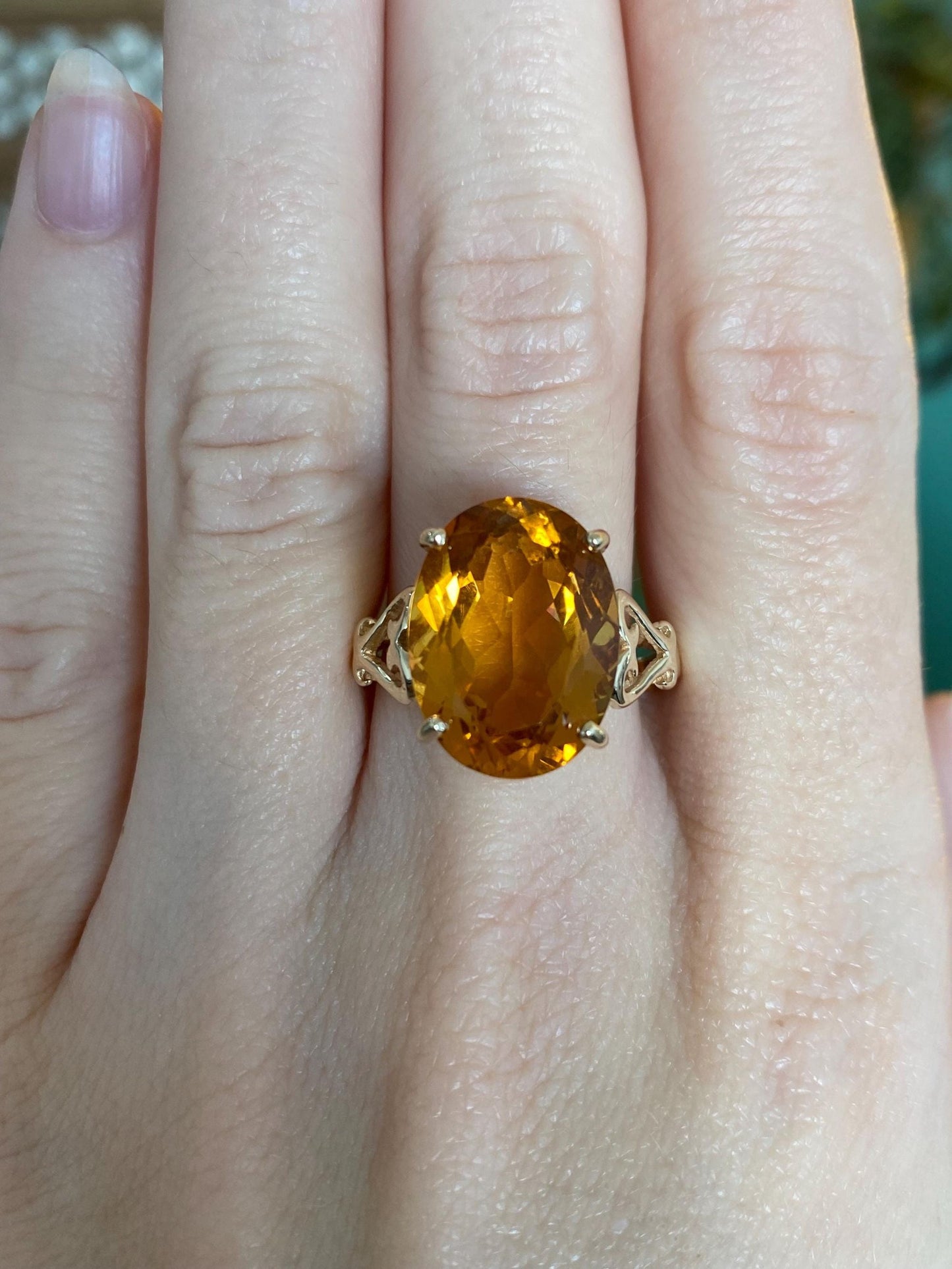 Vintage Solid 10k Yellow Gold Citrine Heart Design Ring - Size 9.25