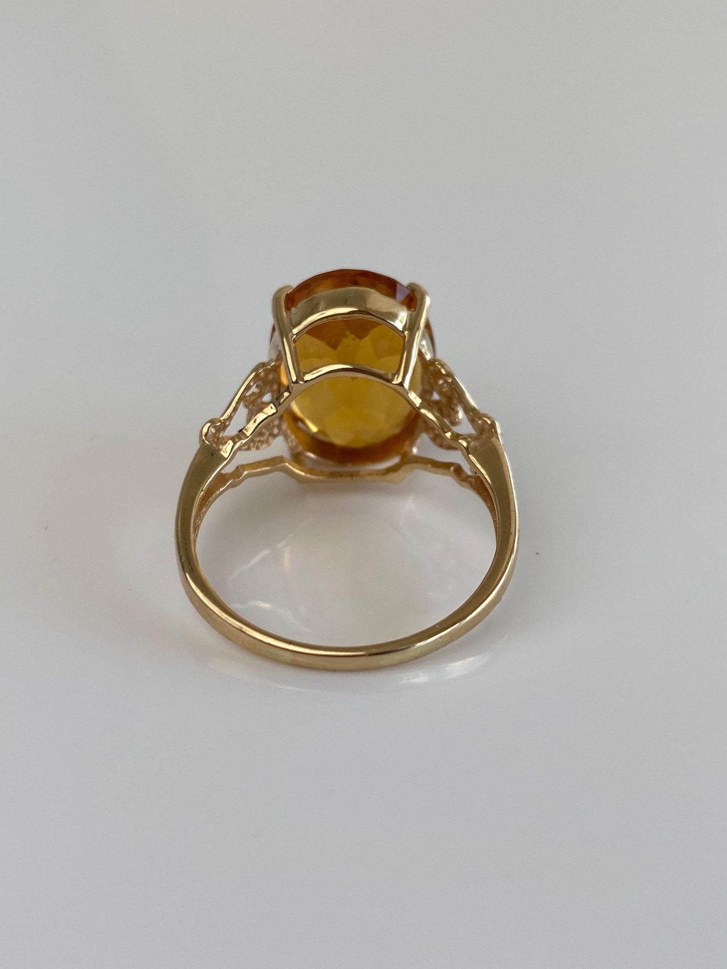 Vintage Solid 10k Yellow Gold Citrine Heart Design Ring - Size 9.25