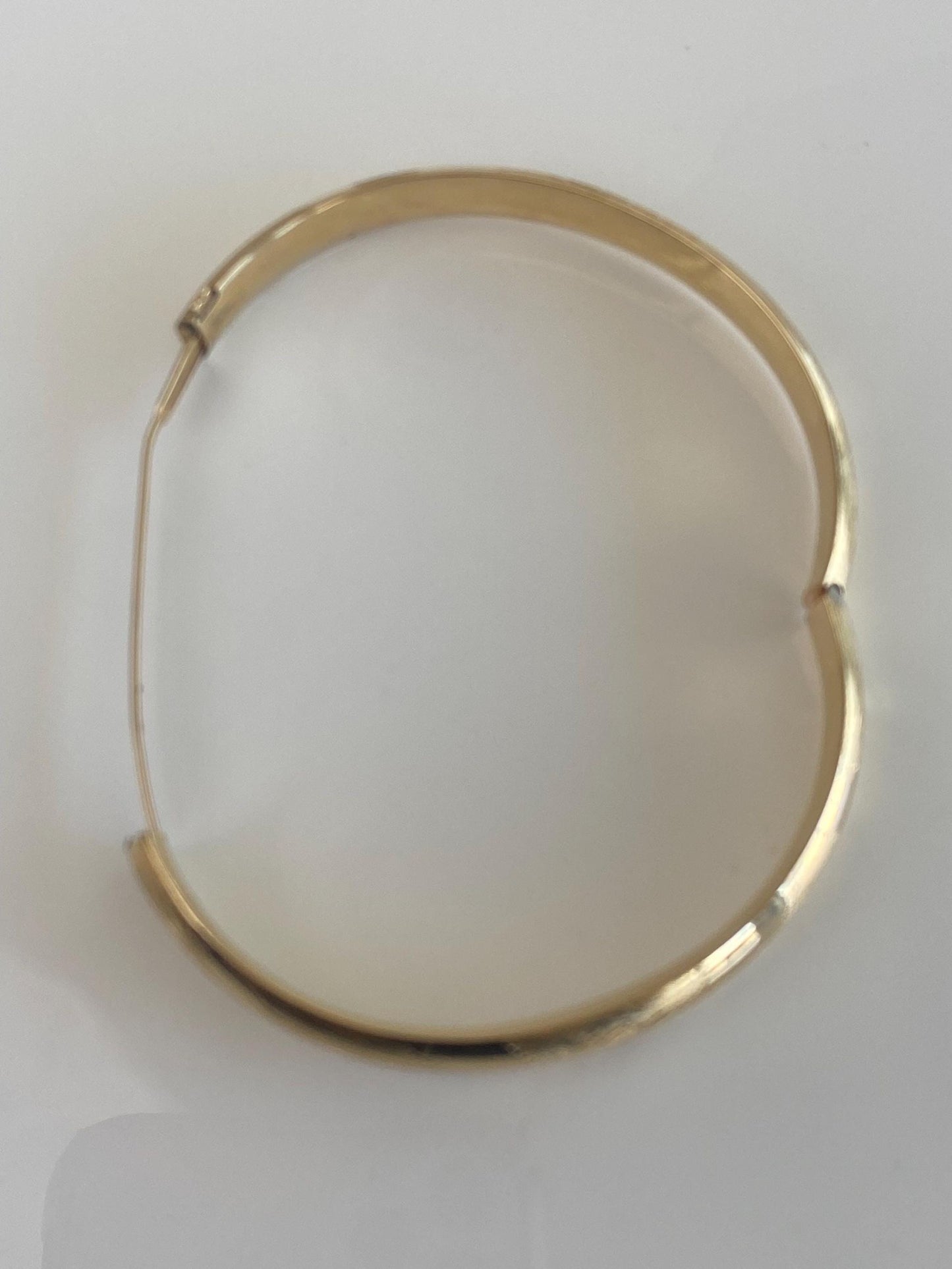 Vintage 14k Yellow Gold Engraved Bangle Bracelet