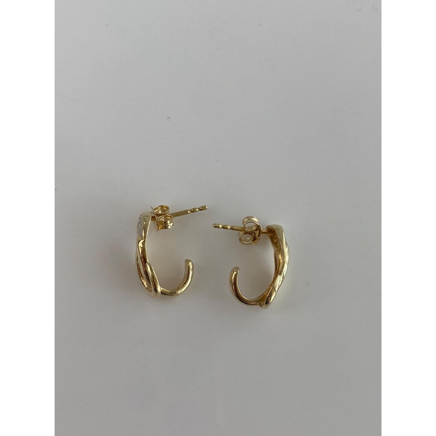 Vintage Solid 14k Yellow Gold Diamond Drop Earrings