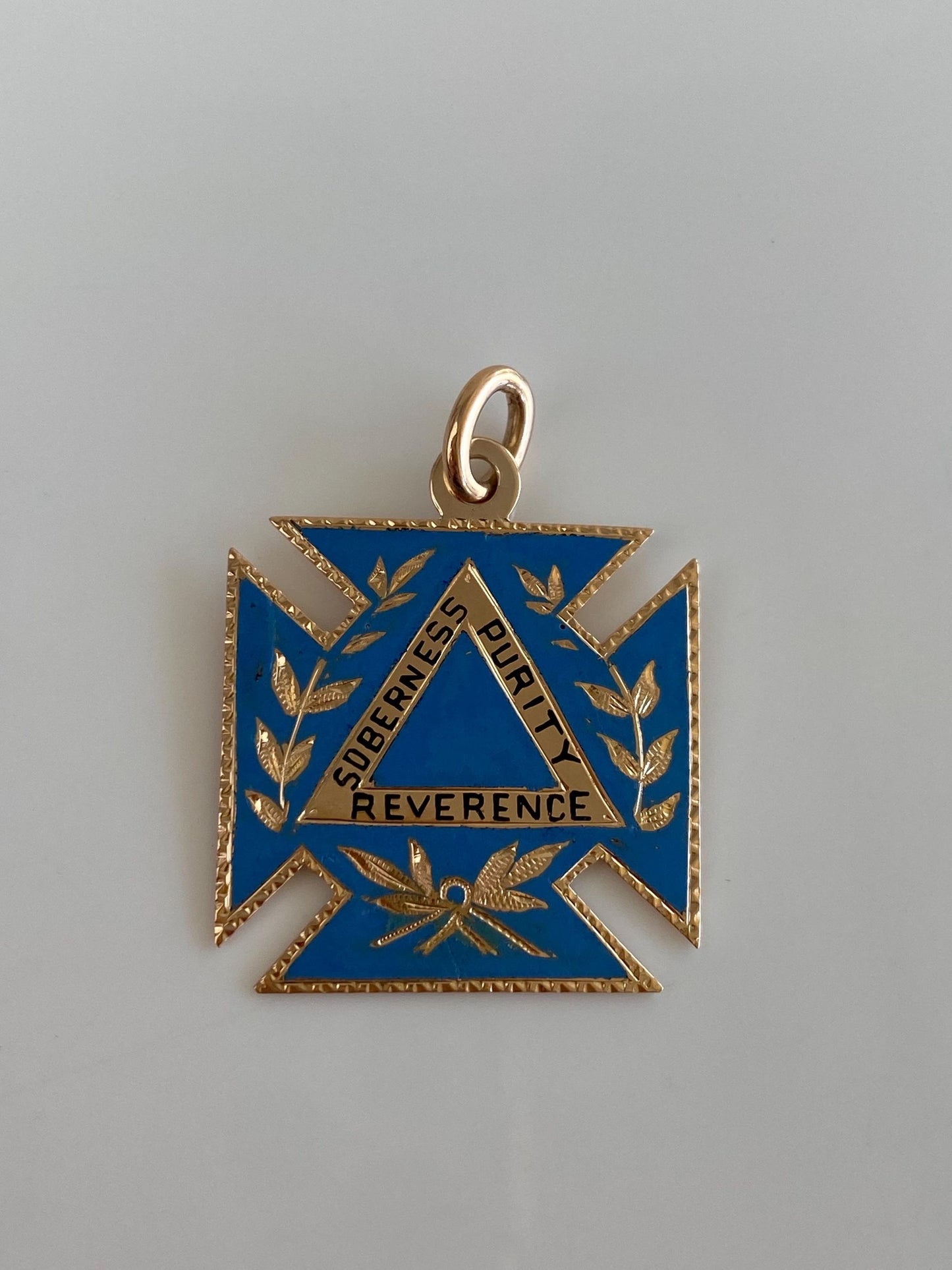 Vintage Solid 14k Yellow Gold Blue Enamel Reverence Soberness Purity Charm