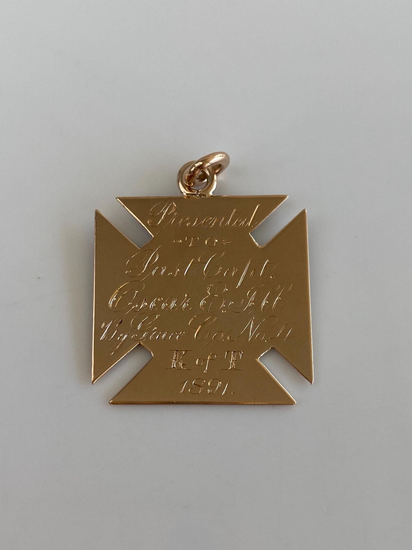 Vintage Solid 14k Yellow Gold Blue Enamel Reverence Soberness Purity Charm