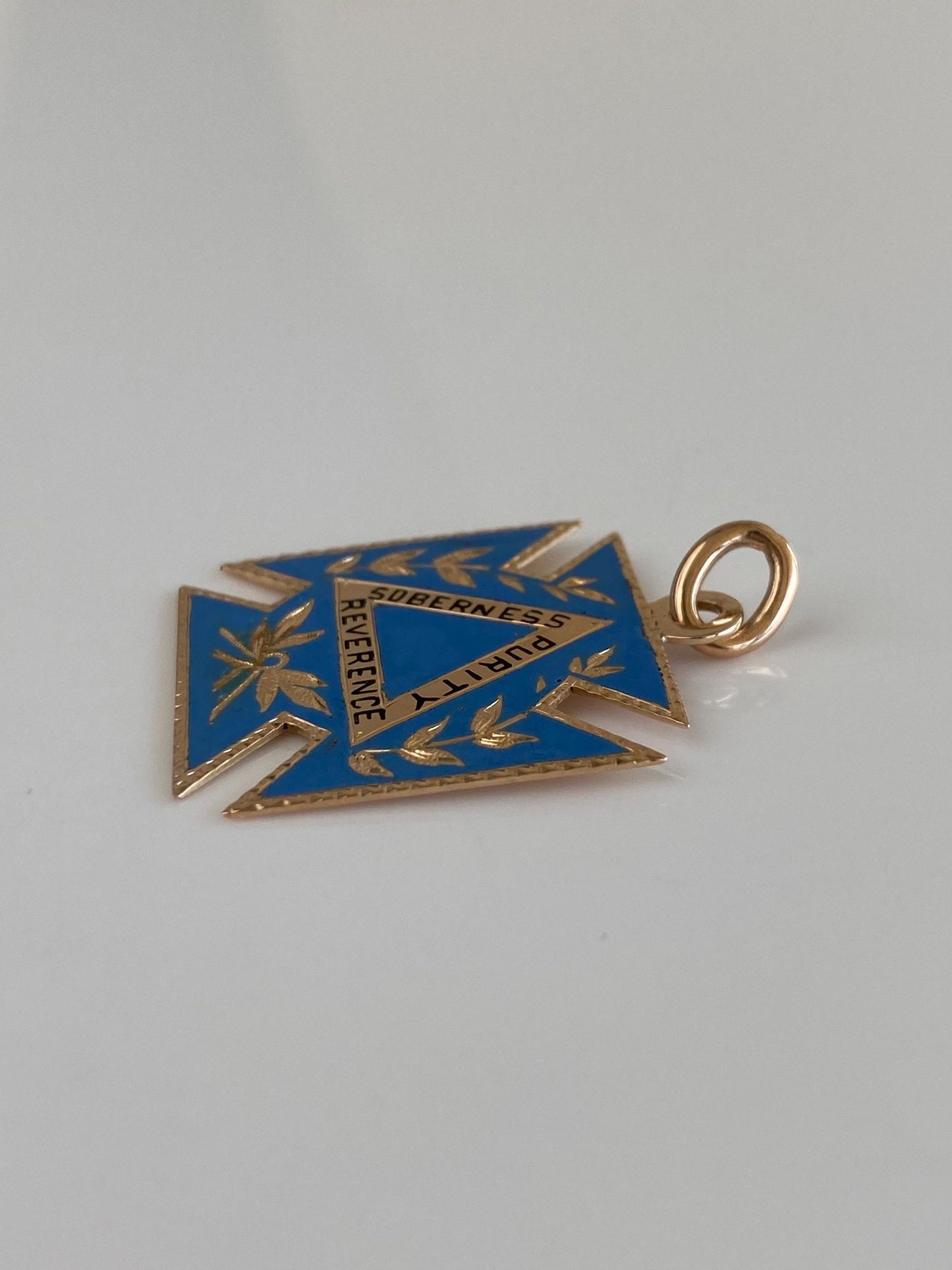Vintage Solid 14k Yellow Gold Blue Enamel Reverence Soberness Purity Charm