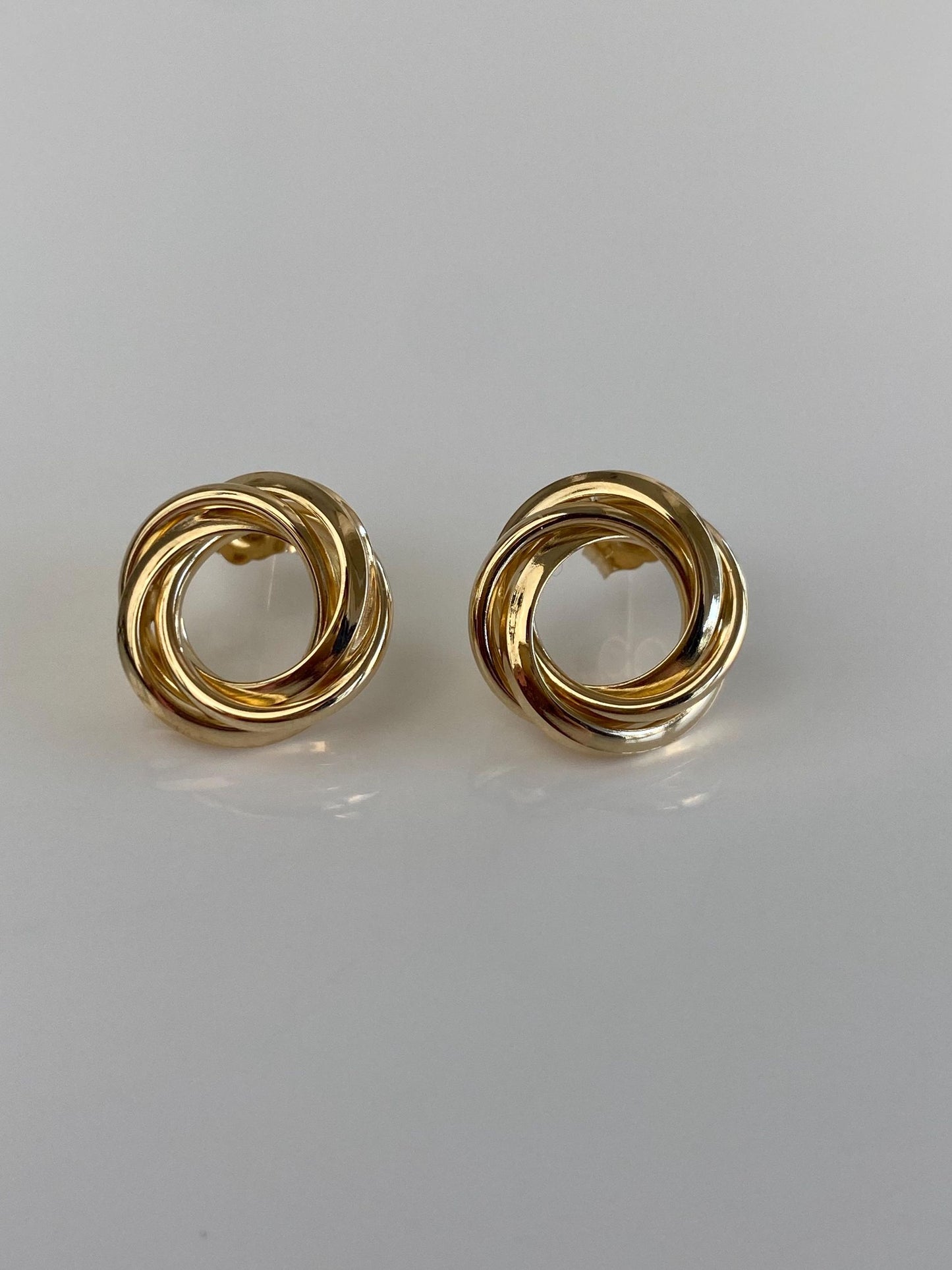 Vintage 14k Yellow Gold Knot Stud Earrings