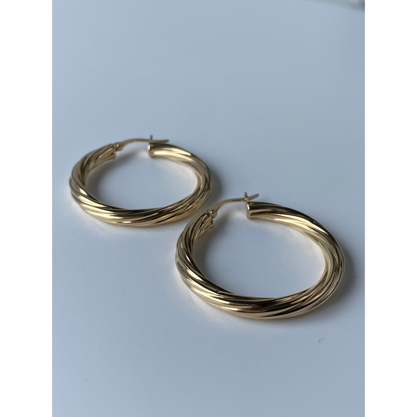 Vintage 14k Yellow Gold Twisted Hoop Earrings