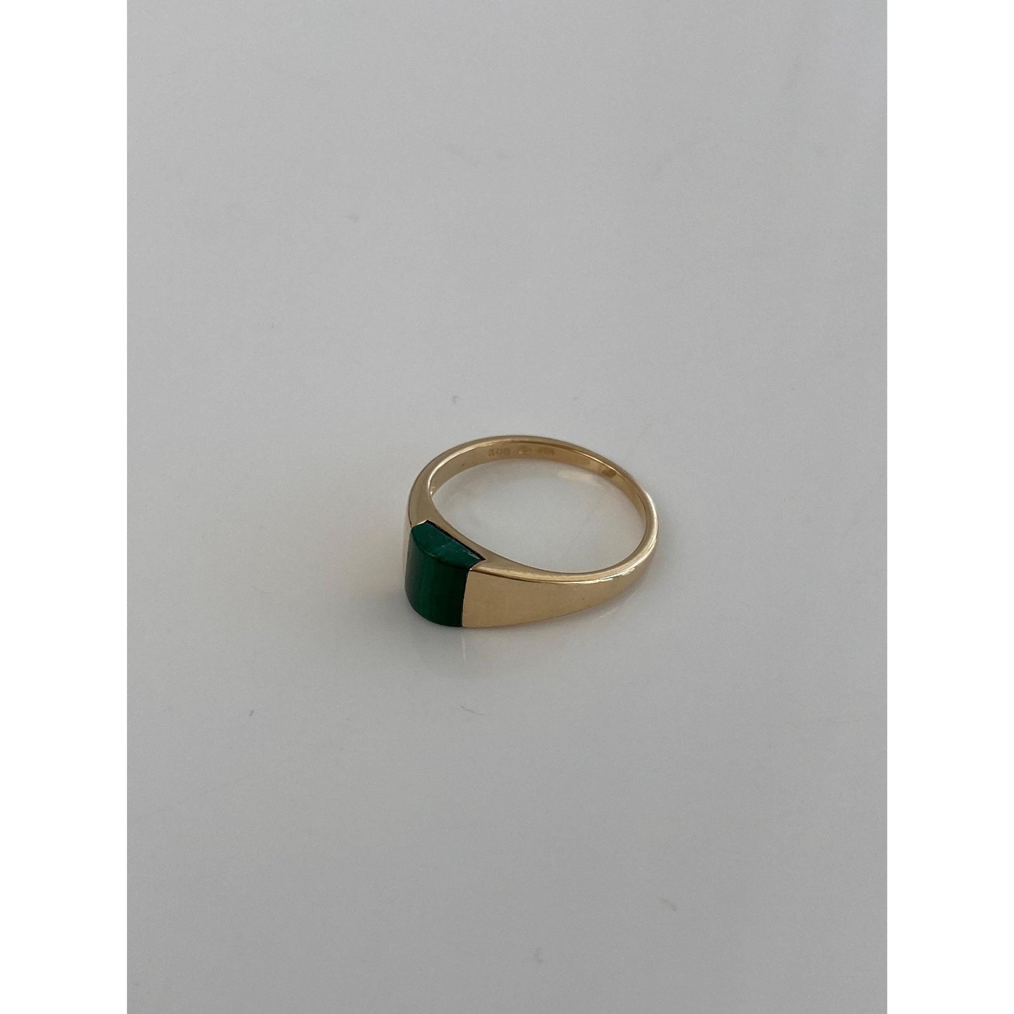Vintage Solid 14k Yellow Gold Malachite Ring - Size 5.75