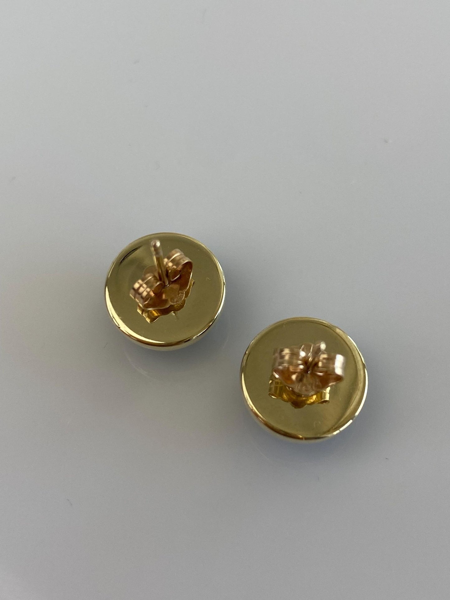 Vintage Solid 14k Yellow Gold Nephrite Stud Earrings