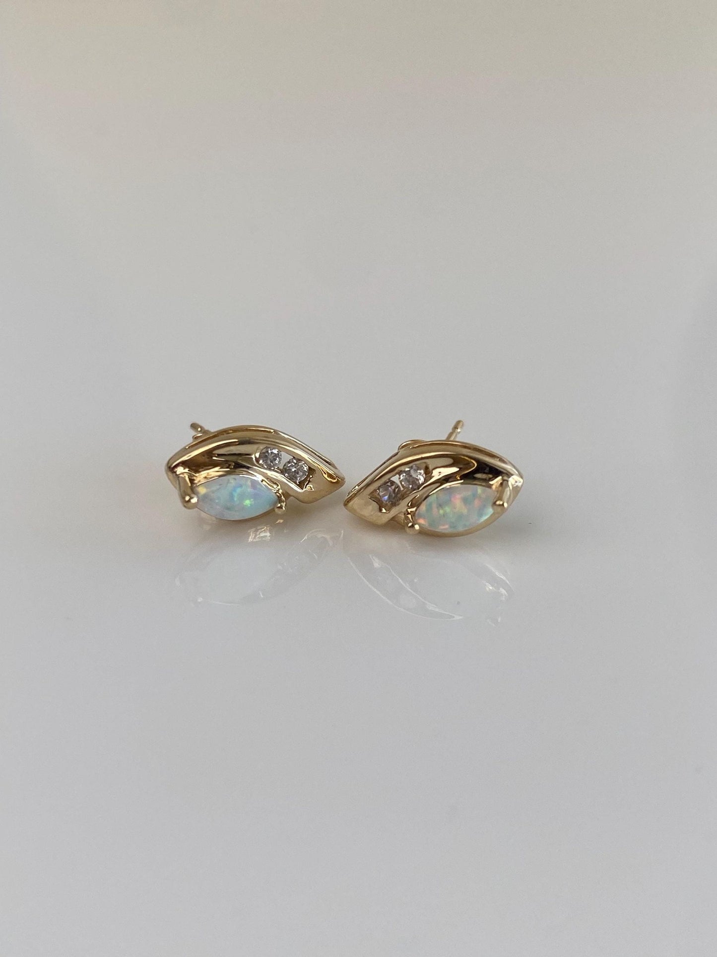 Vintage Solid 10k Yellow Gold Opal Clear Cubic Zirconia Stud Earrings