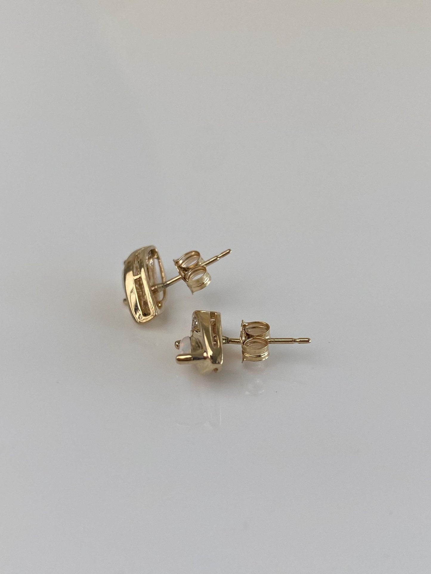 Vintage Solid 10k Yellow Gold Opal Clear Cubic Zirconia Stud Earrings