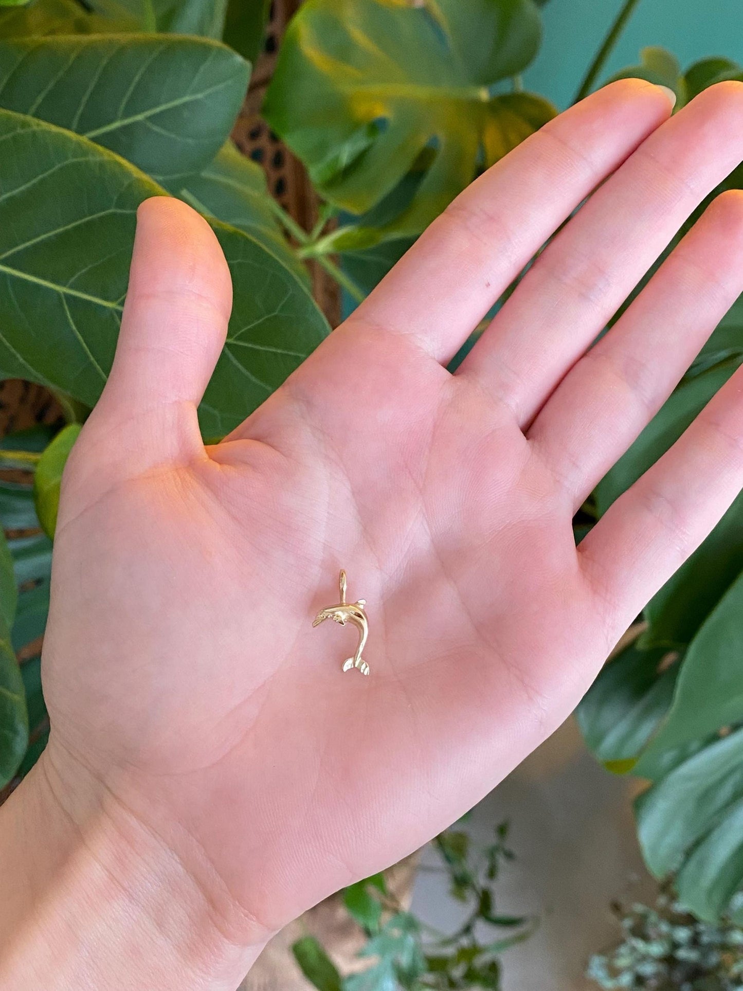 Vintage Solid 14k Yellow Gold Diamond Cut Dolphin Charm