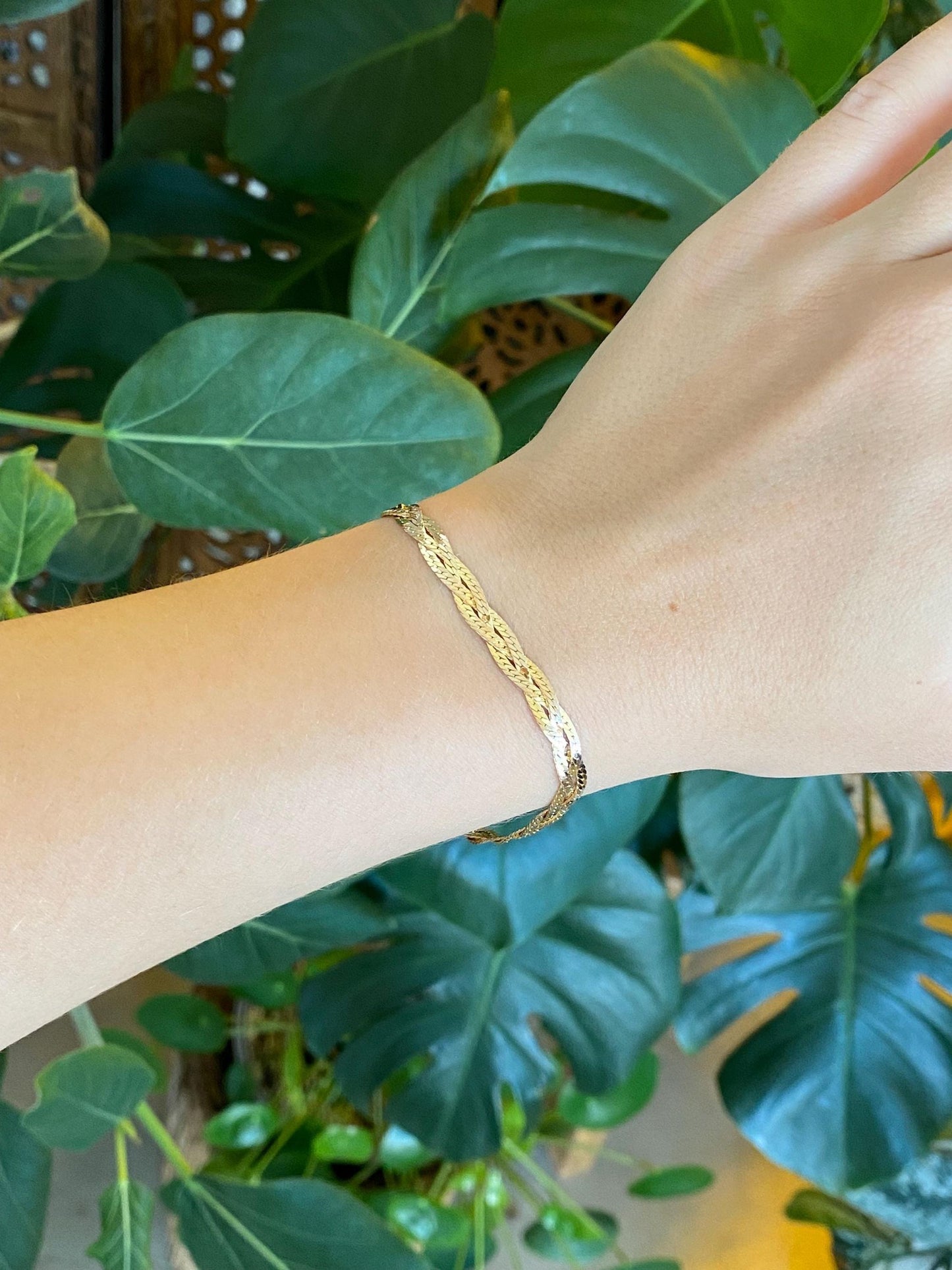 Vintage Solid 14k Yellow Gold Braided Herringbone Chain Bracelet - 7 inches
