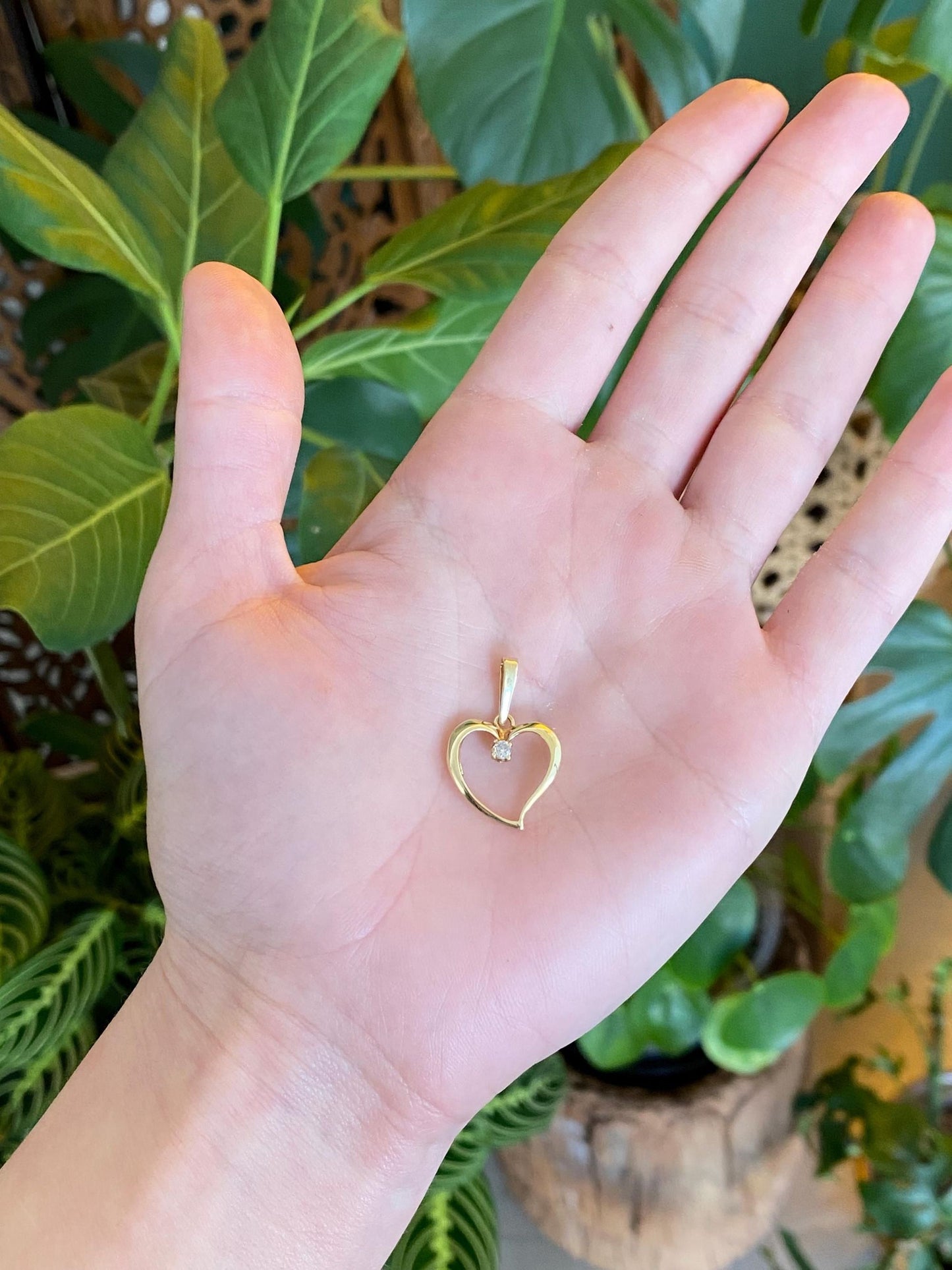 Vintage Solid 14k Yellow Gold Diamond Heart Charm