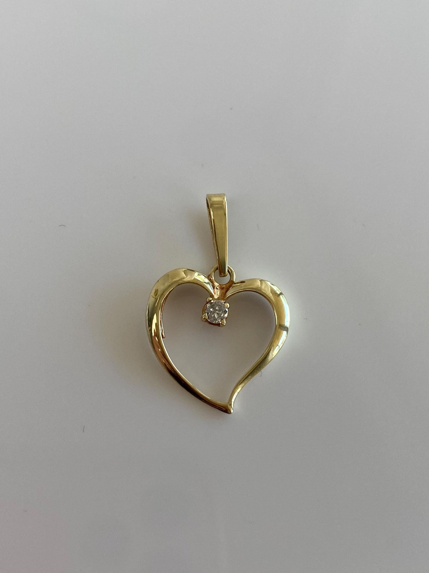 Vintage Solid 14k Yellow Gold Diamond Heart Charm