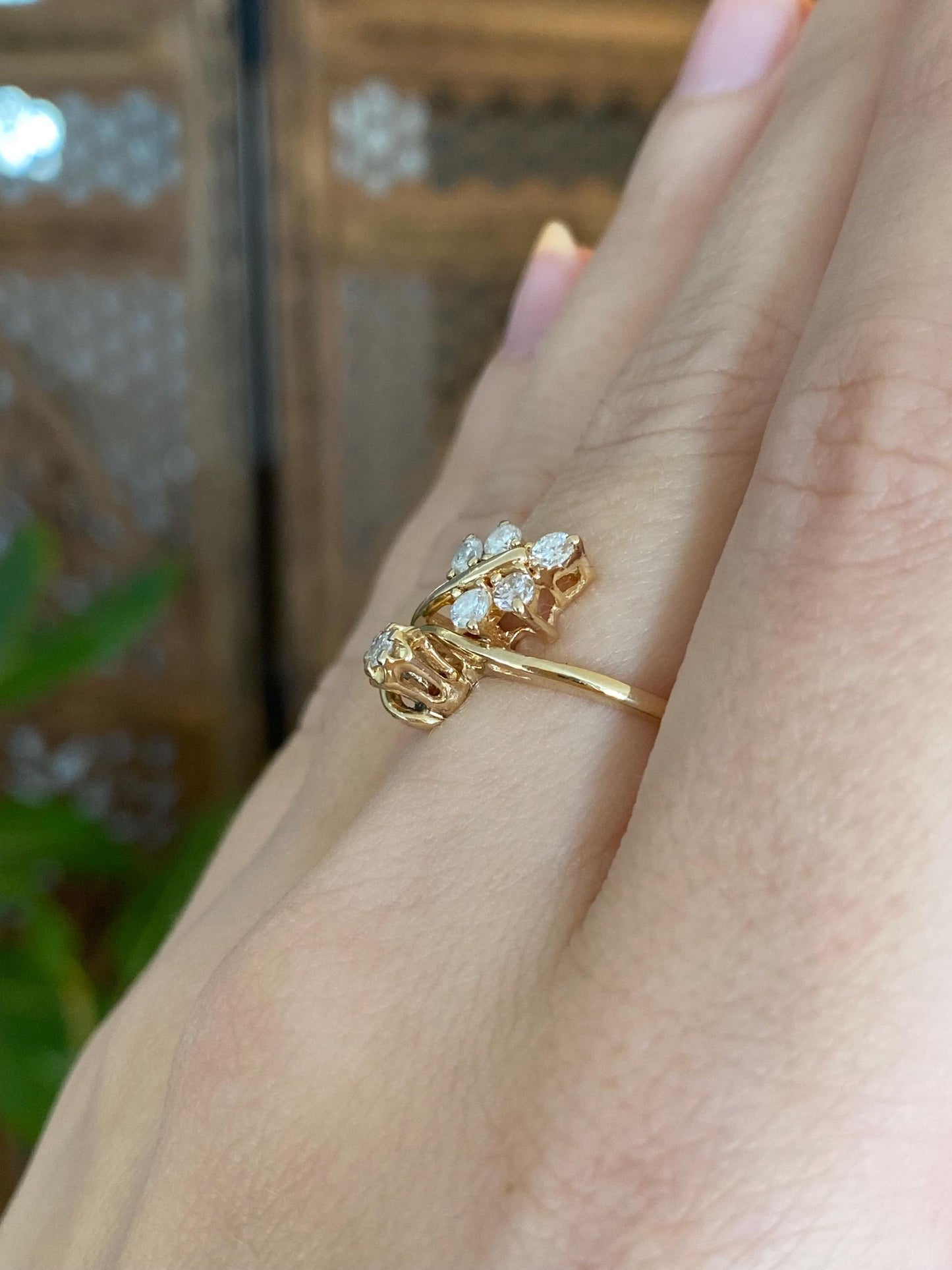 Vintage Solid 14k Yellow Gold Diamond Design Ring - Size 5.25