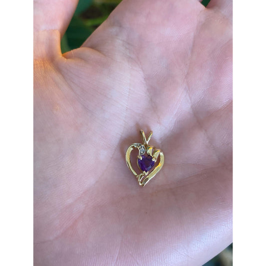 Vintage Solid 10k Yellow Gold Amethyst Clear Sapphire Heart Charm