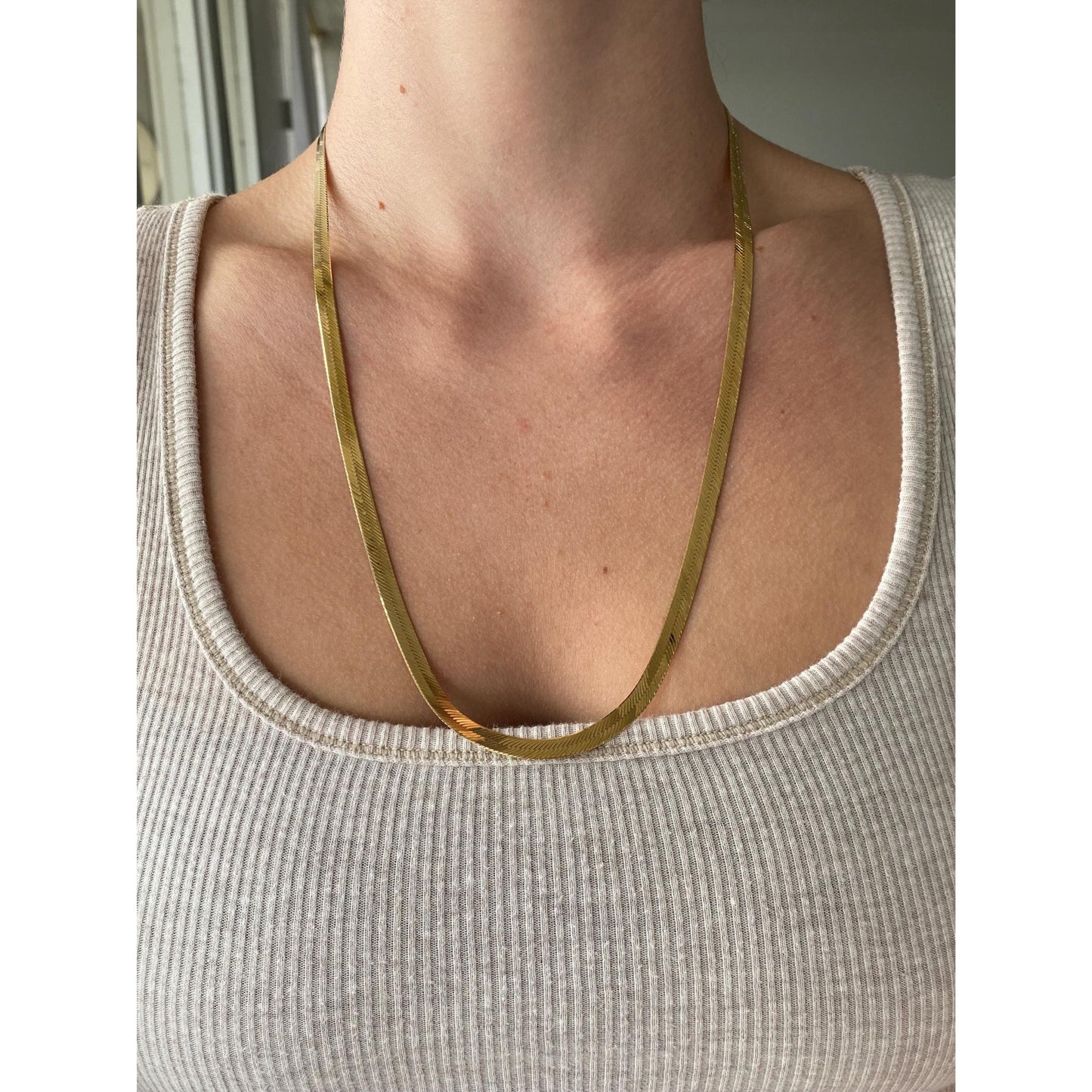 Vintage Solid 14k Yellow Gold Herringbone Chain Necklace - 24 inches
