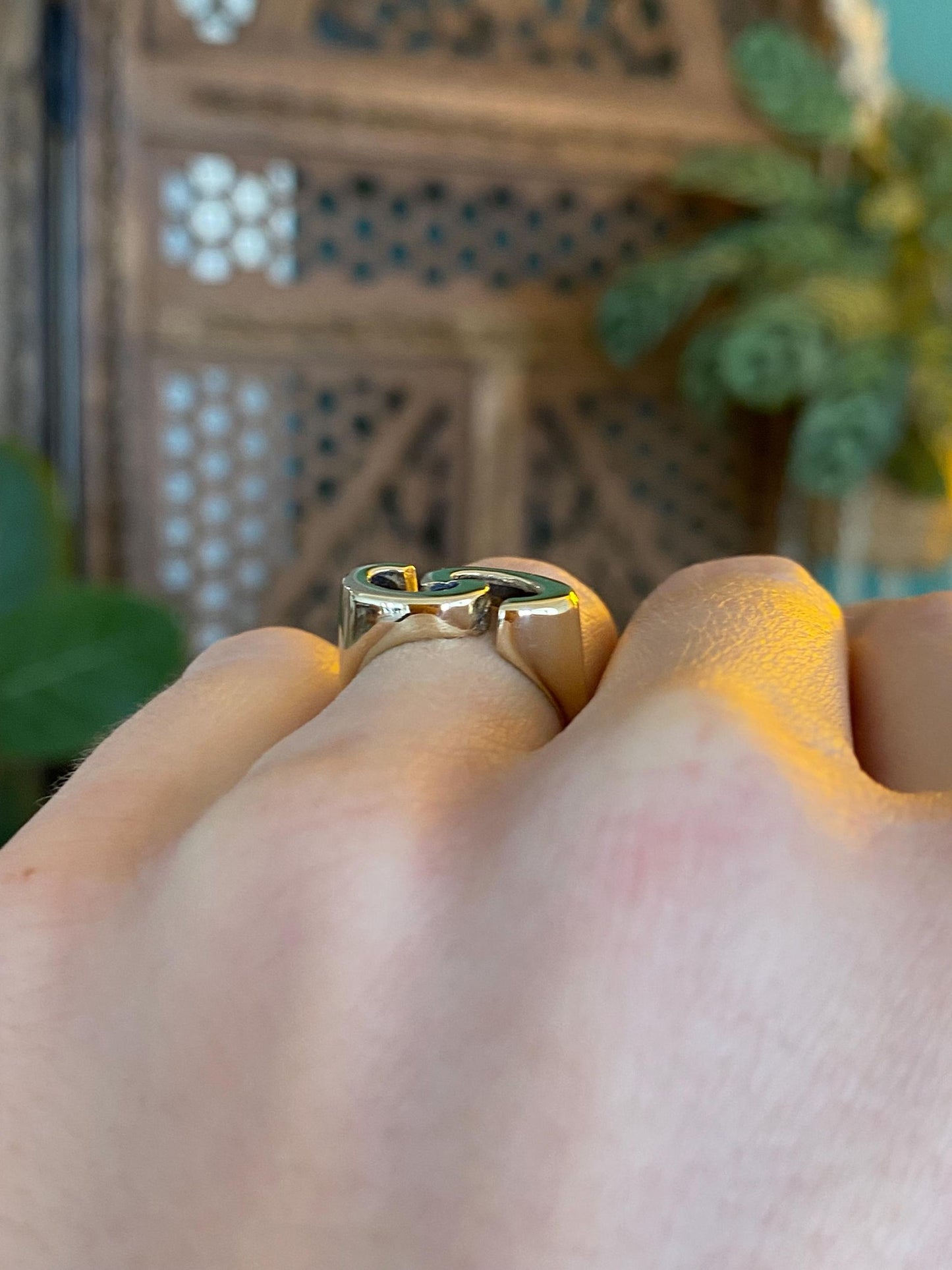 Vintage Solid 14k Yellow Gold C Link Ring - Size 4.25