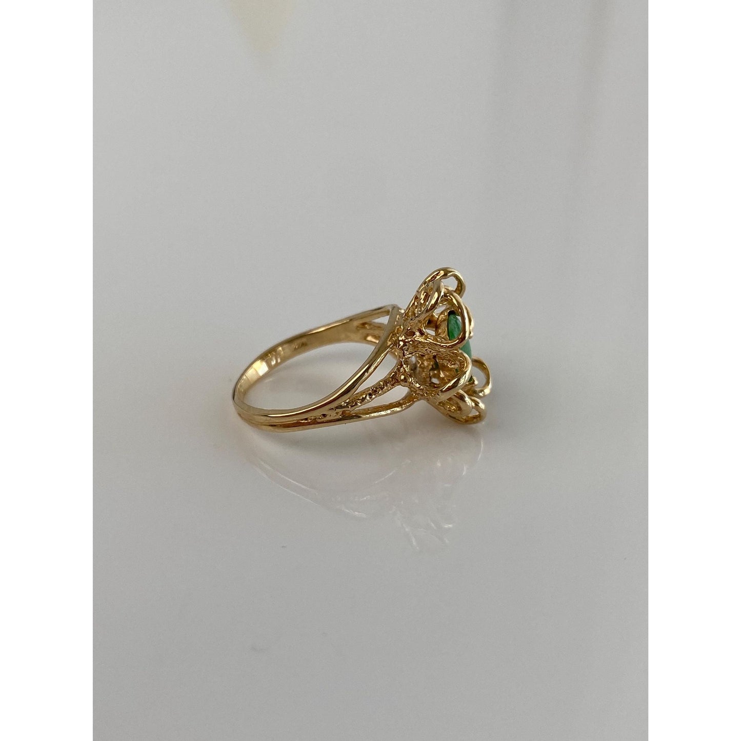 Solid 14k Yellow Gold Abstract Jade Ring - Size 4.75