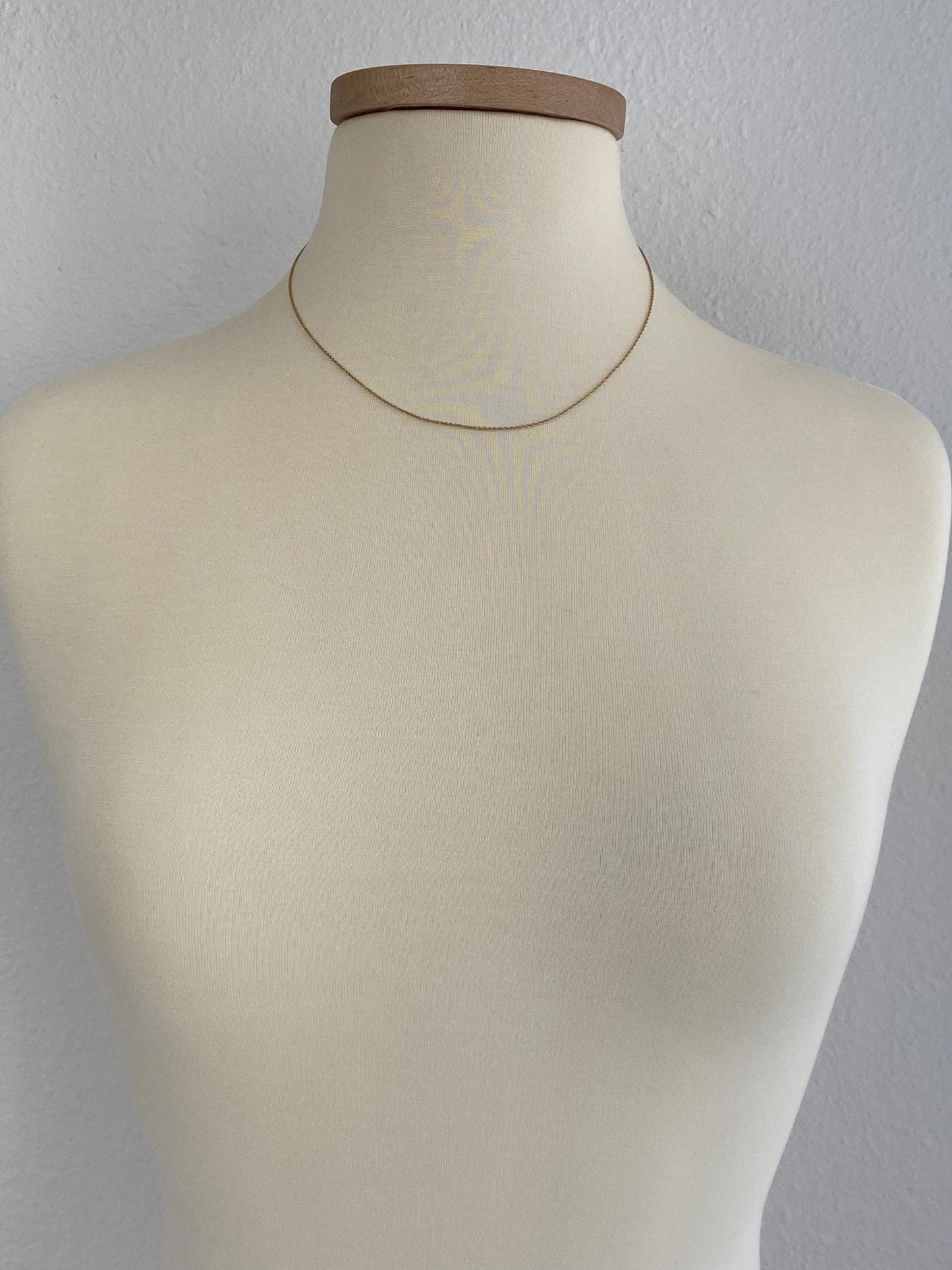 Vintage Solid 14k Yellow Gold Dainty Chain Necklace - 18.25 inches