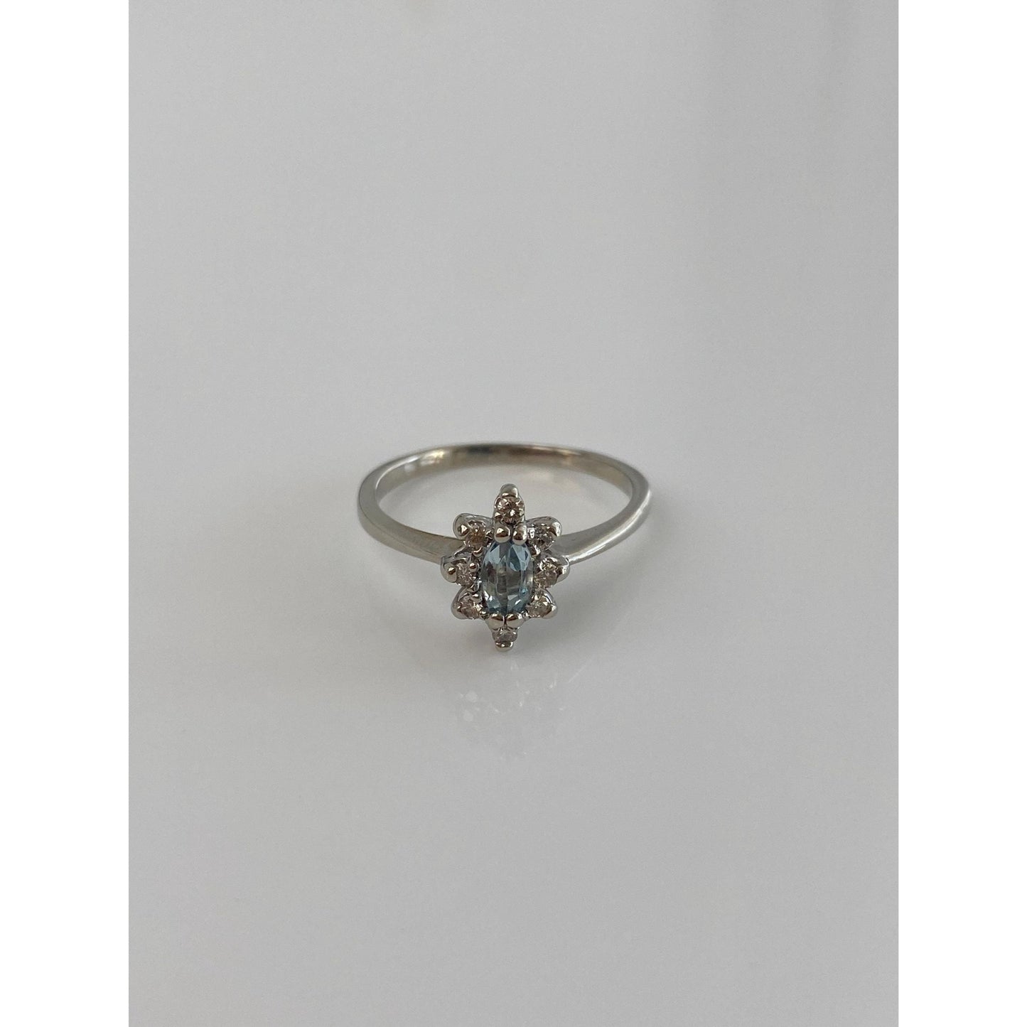 Vintage Solid 10k White Gold Diamond Halo Aquamarine Ring - Size 7.25