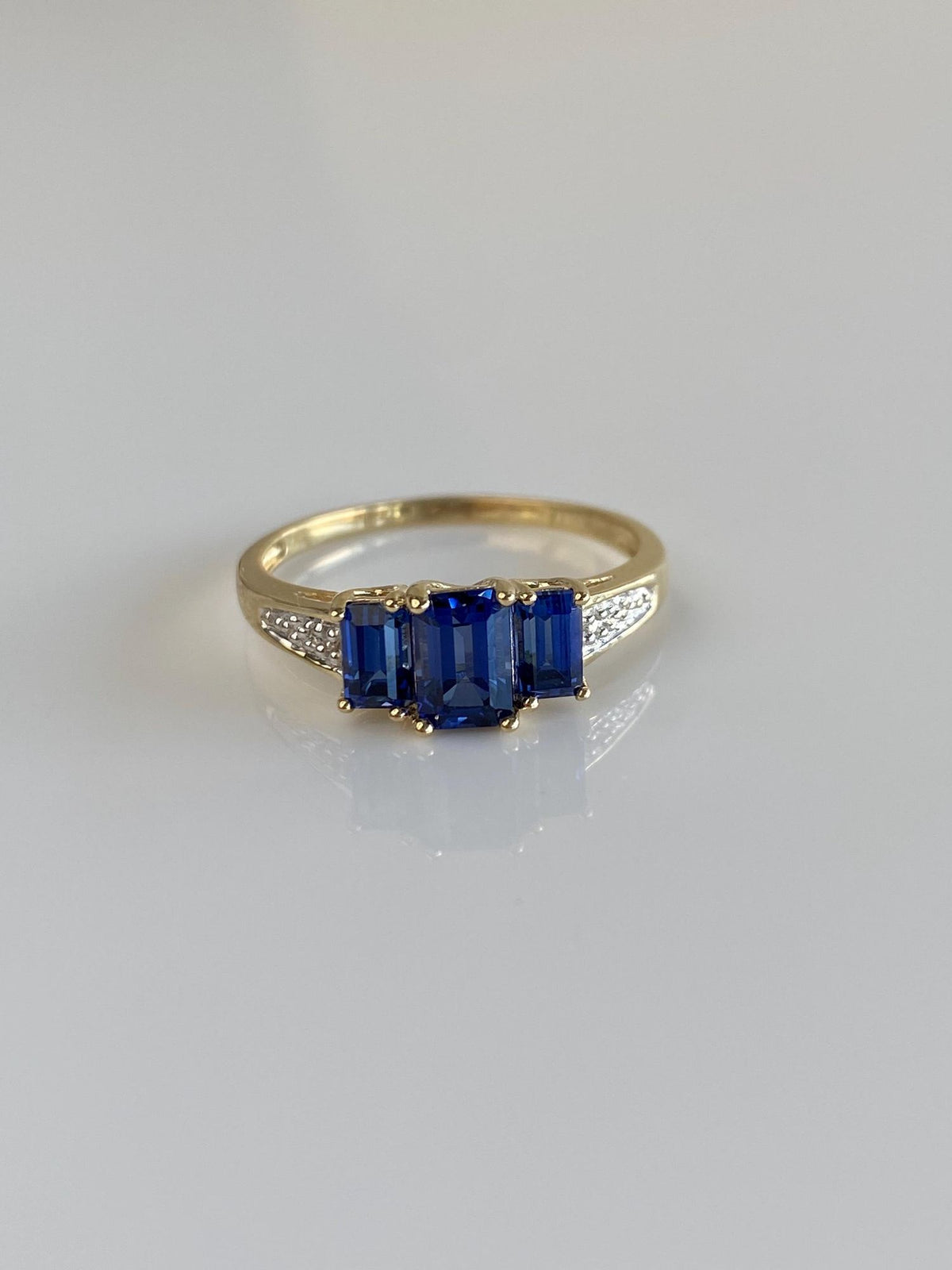 Vintage Solid 10k White & Yellow Gold Diamond Blue Sapphire Ring - Size 8.25