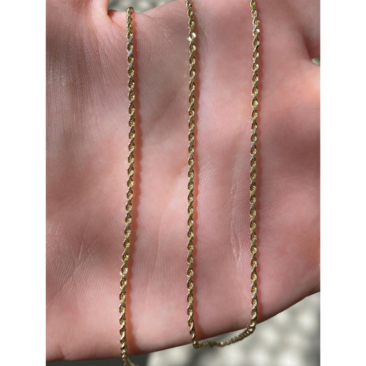Vintage Solid 14k Yellow Gold Dainty Rope Chain Necklace - 17.75 inches