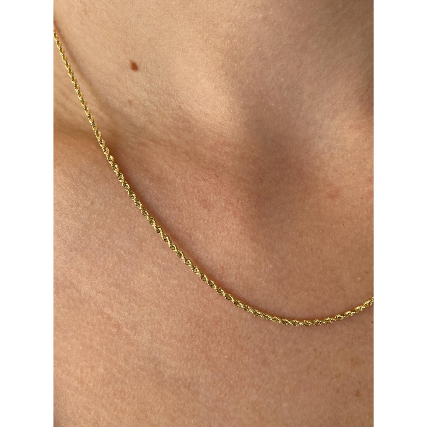 Vintage Solid 14k Yellow Gold Dainty Rope Chain Necklace - 17.75 inches