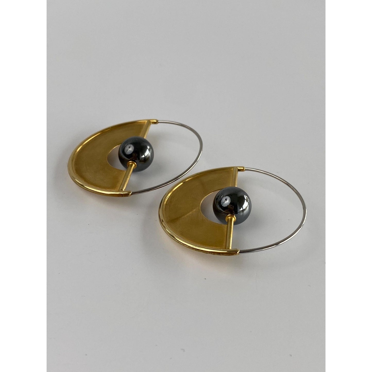 Vintage Solid 18k Yellow Gold & Stainless Steel Hematite Geometric Hoop Earrings