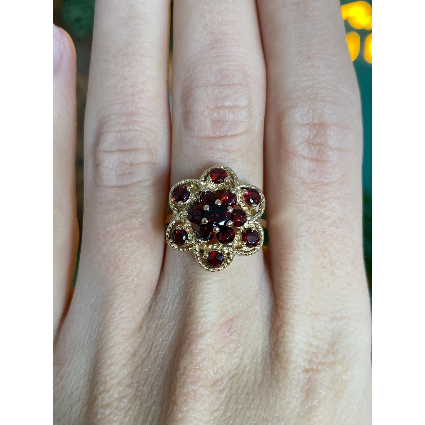 Vintage Solid 14k Yellow Gold Garnet Cluster Ring - Size 5.75