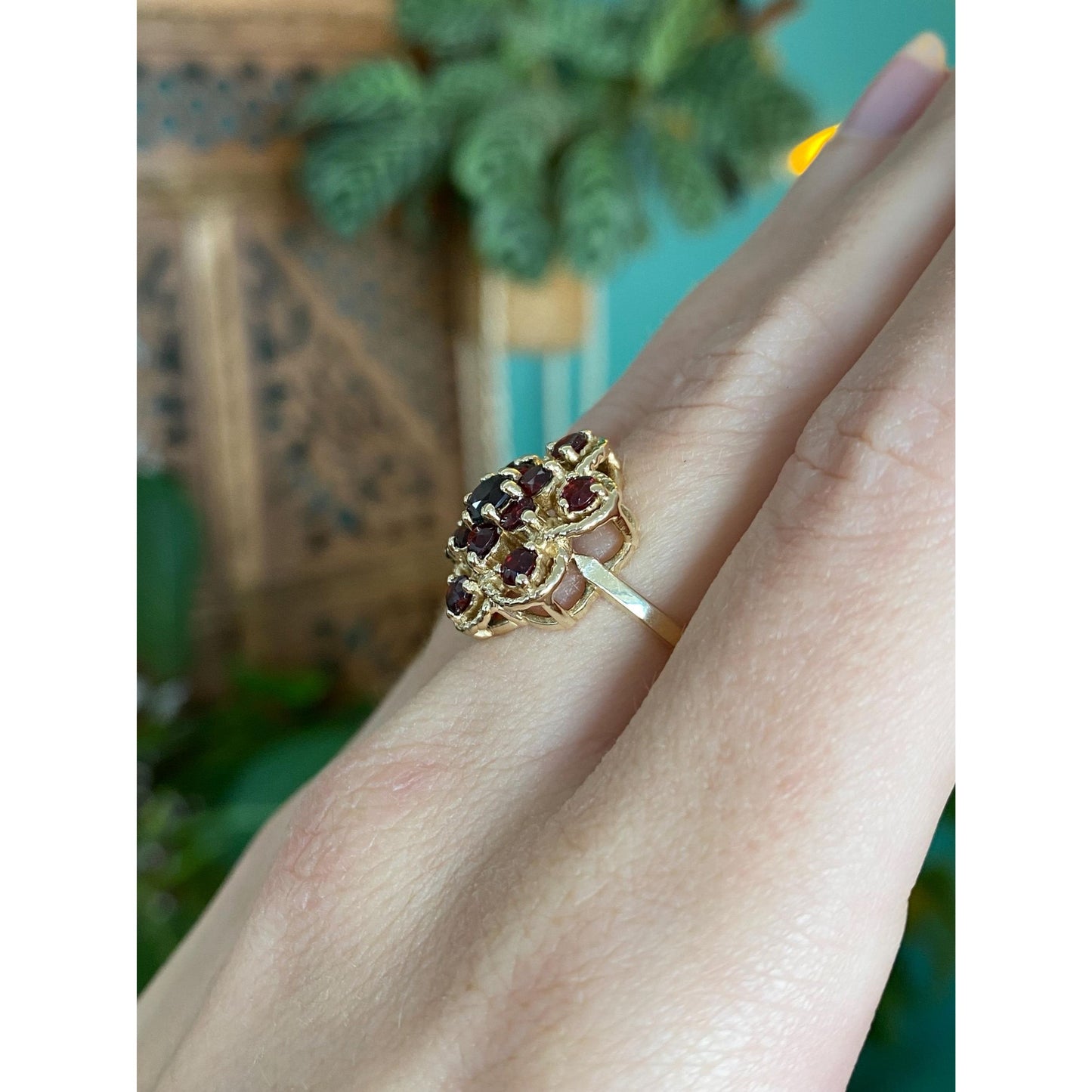 Vintage Solid 14k Yellow Gold Garnet Cluster Ring - Size 5.75