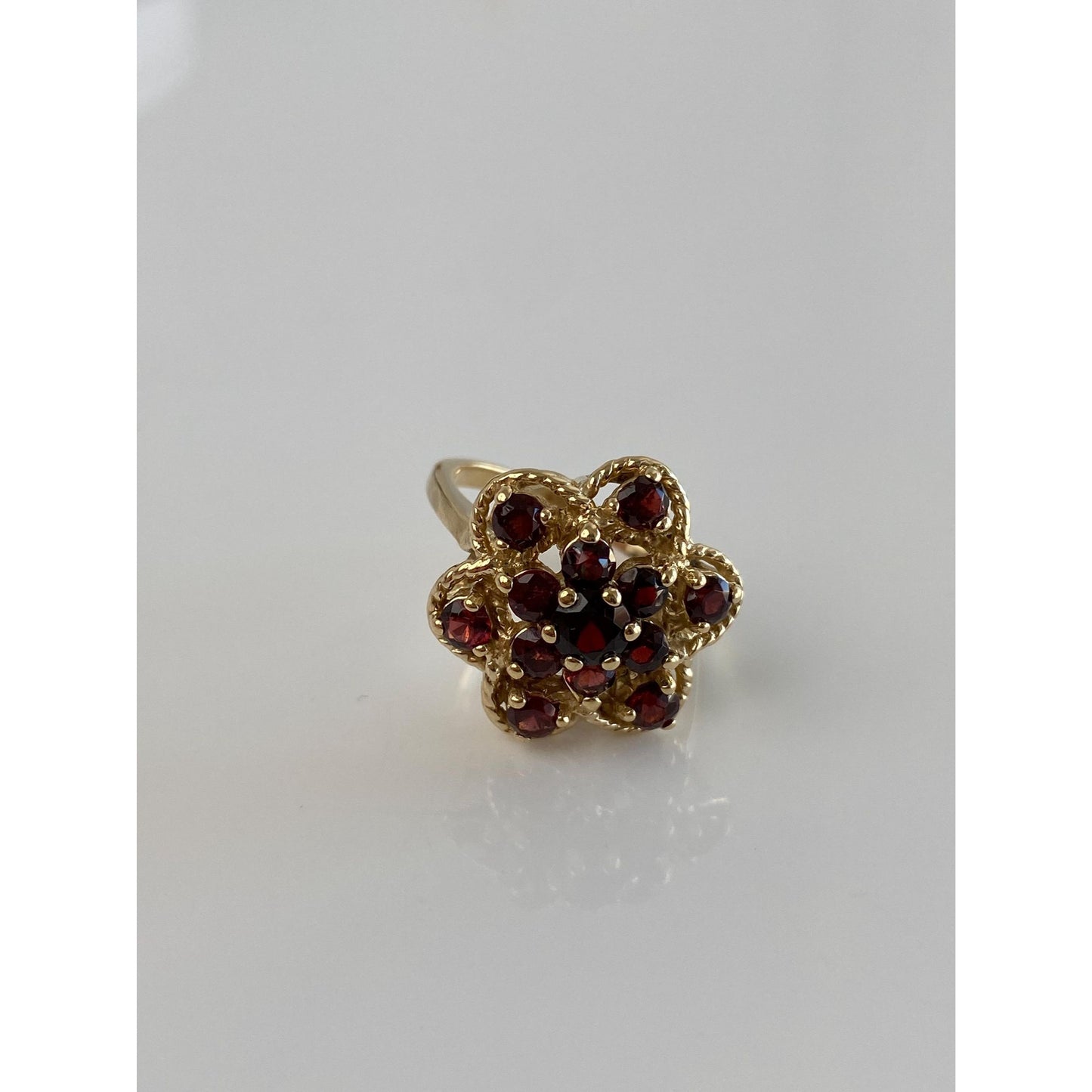 Vintage Solid 14k Yellow Gold Garnet Cluster Ring - Size 5.75