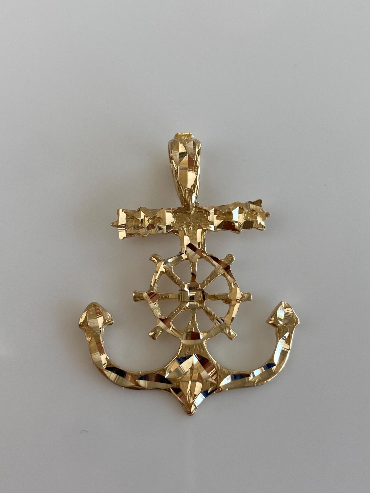 Vintage Solid 14k Yellow Gold Diamond Cut Anchor Helm Charm