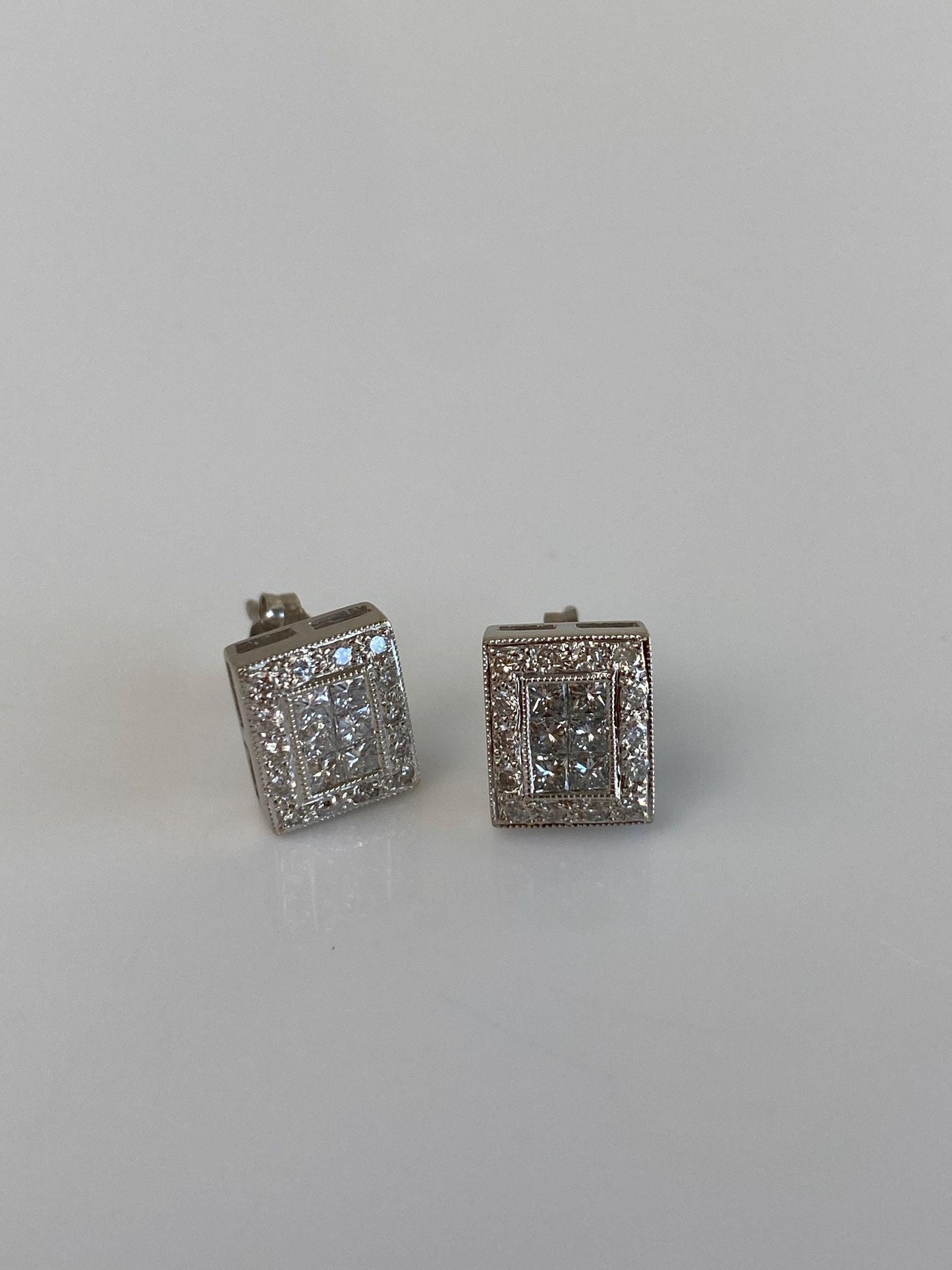 Vintage Solid 18k White Gold Diamond Square Stud Earrings