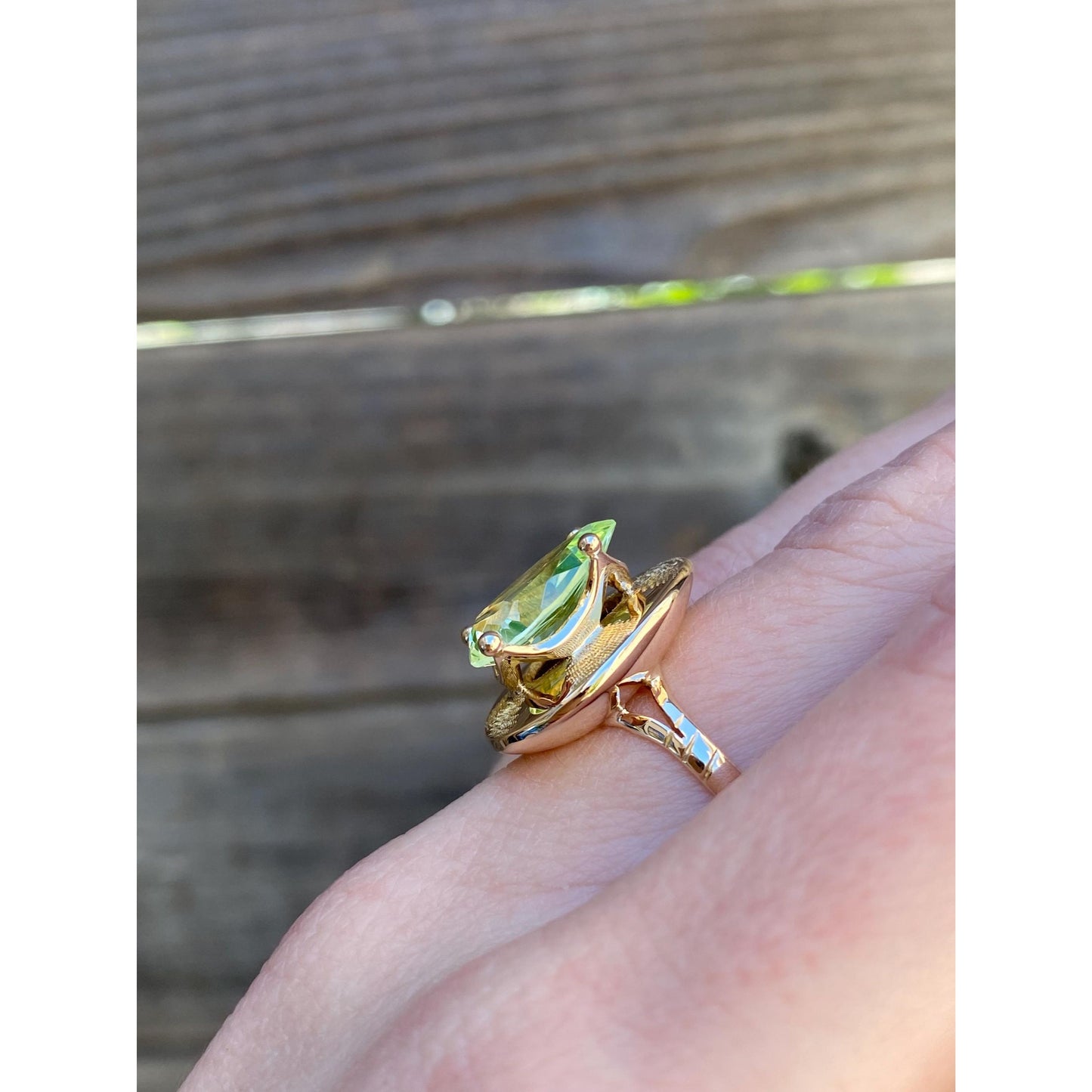 Solid 10k Yellow Gold Light Green Spinel Teardrop Ring - Size 6.25