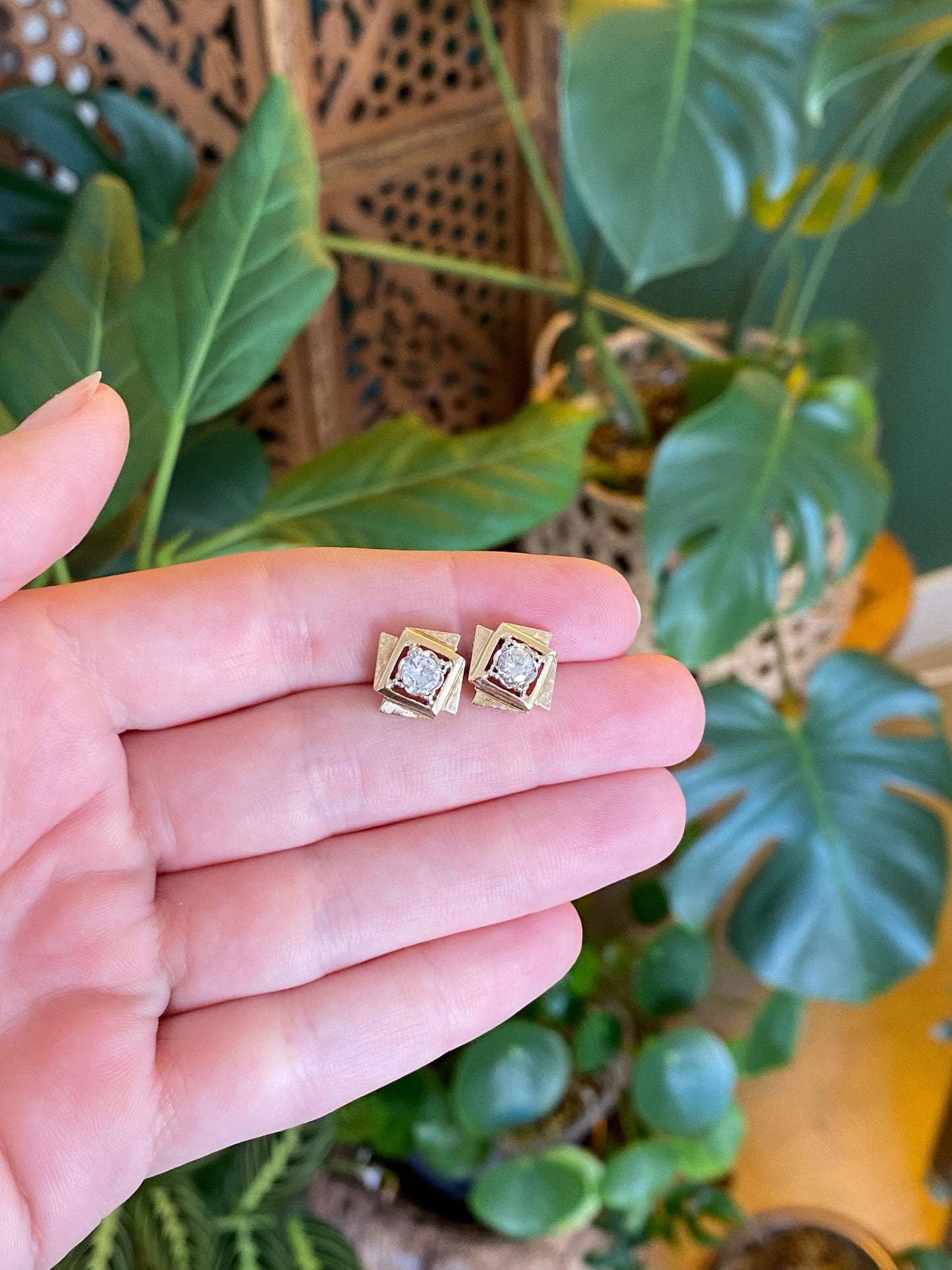Vintage Solid 14k Yellow Gold Diamond Square Stud Earrings