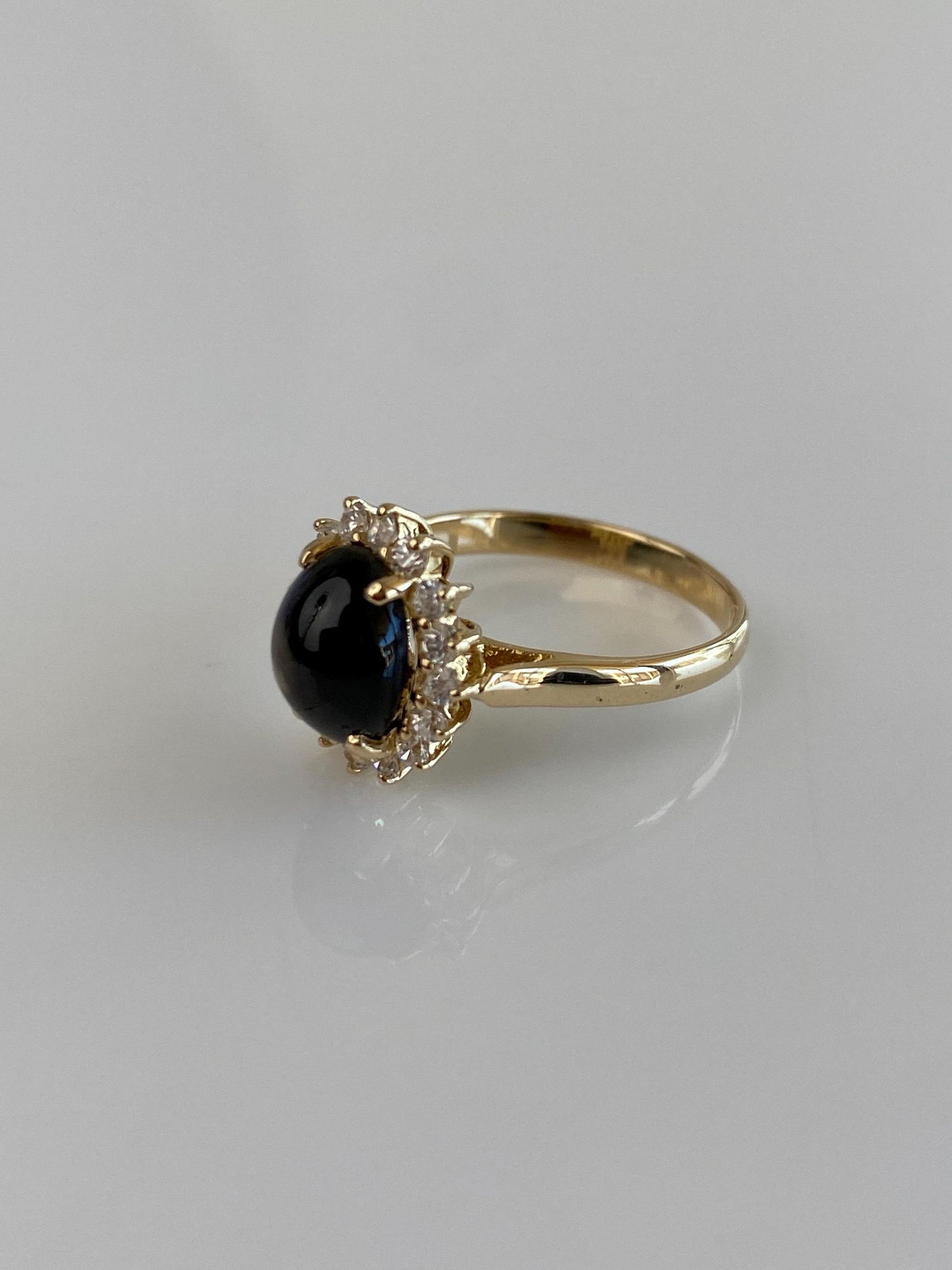 Solid 14k Yellow Gold Clear Cubic Zirconia Halo Star Sapphire Ring - Size 6.25