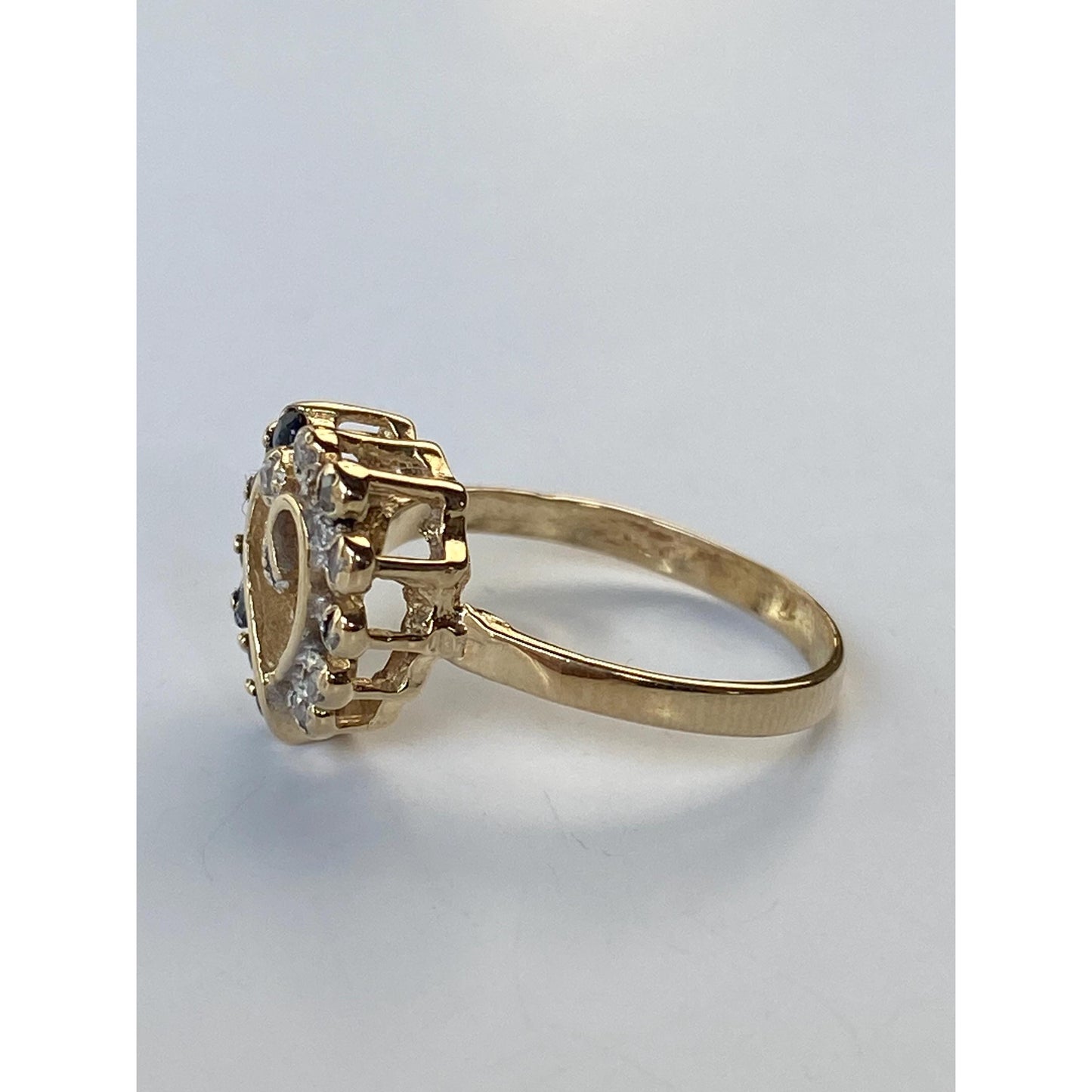 Vintage Solid 14k Yellow Gold Diamond Blue Spinel Heart Ring - Size 5.5