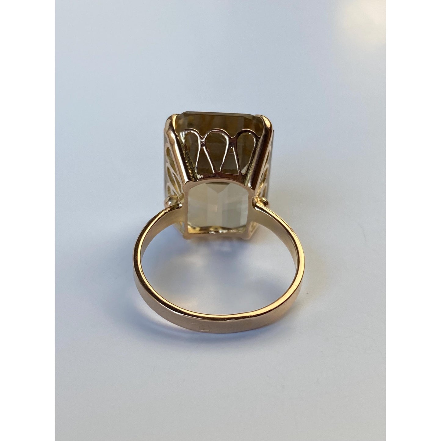 Vintage Solid 18k Yellow Gold Smokey Quartz Ring - Size 6