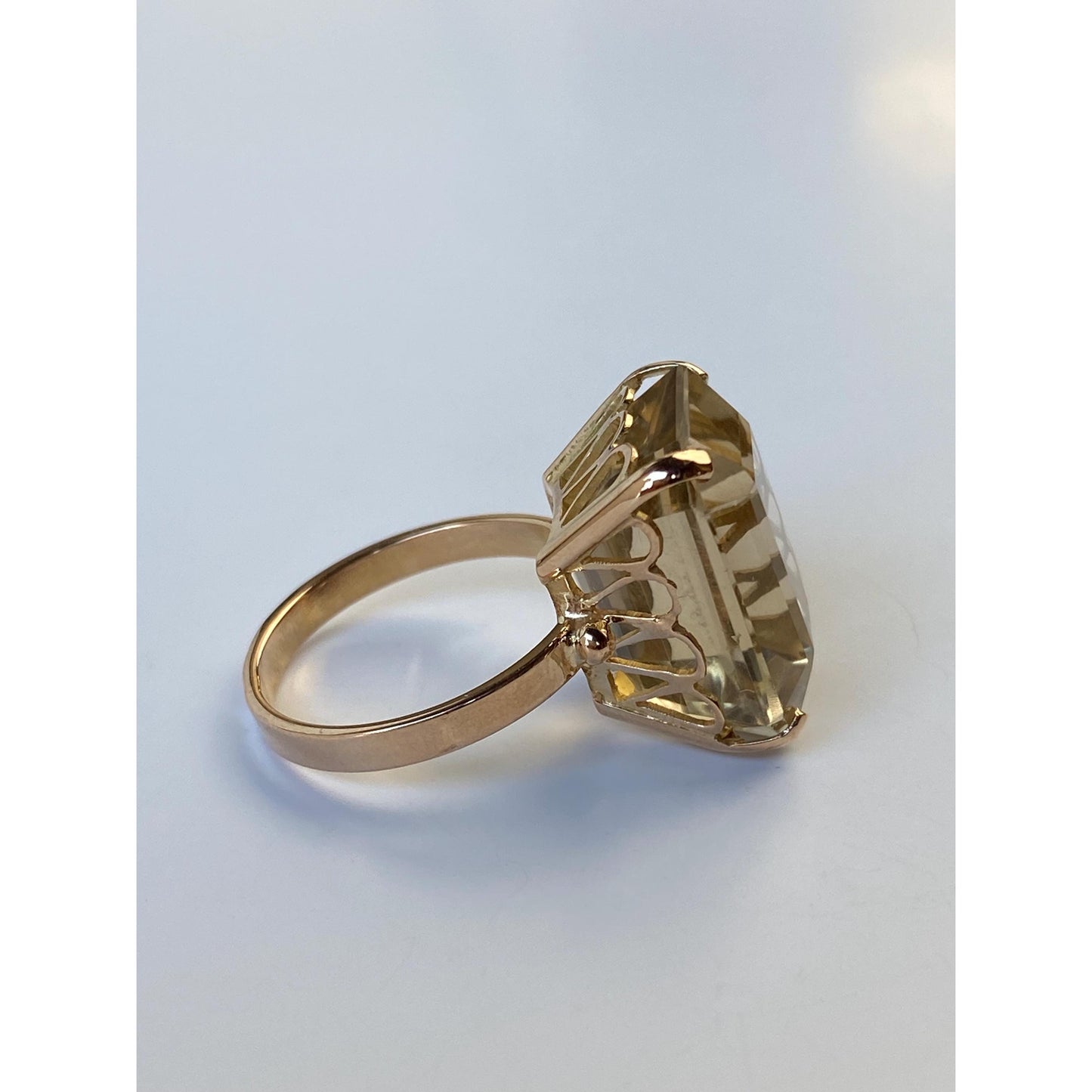 Vintage Solid 18k Yellow Gold Smokey Quartz Ring - Size 6